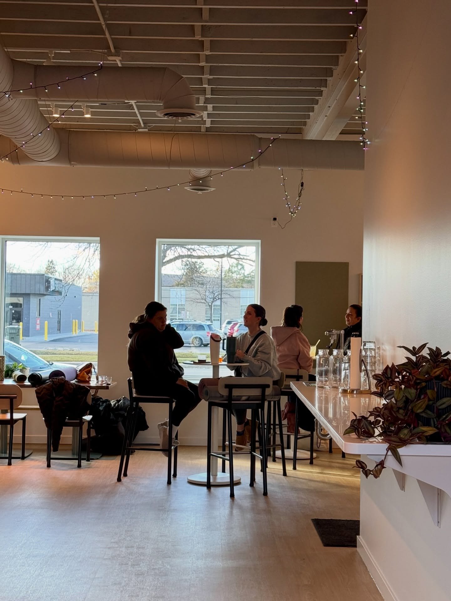 one of those moments u just had to be there for. that&rsquo;s exactly what we&rsquo;re about. open 2p-12a today. biggest bar bash tmrw night with pop-ups &amp; food trucks starting @ 6p, too. dj @ 8, food truck, shot specials, craft cocktails, cans &