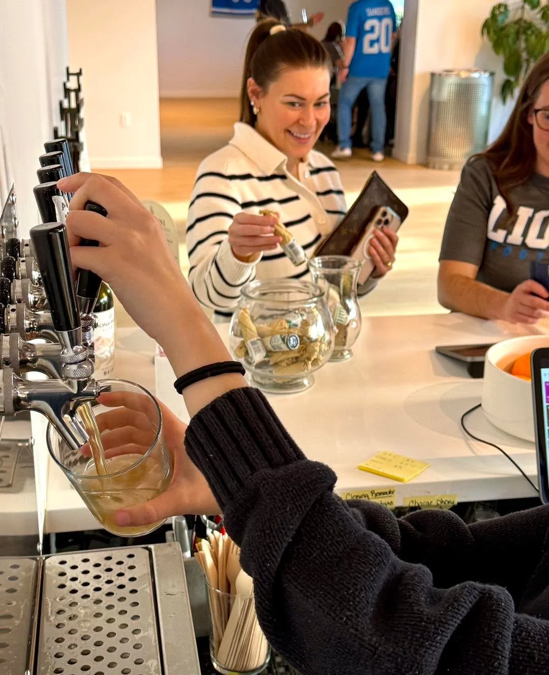 thurs. open 2p-12a today + a kill the keg special for our friends &amp; neighbors until our winter menu launch this saturday, our craft beers on draft will be $1-3. let&rsquo;s see how empty we can rly get those kegs. bring your friends &amp; we&rsqu