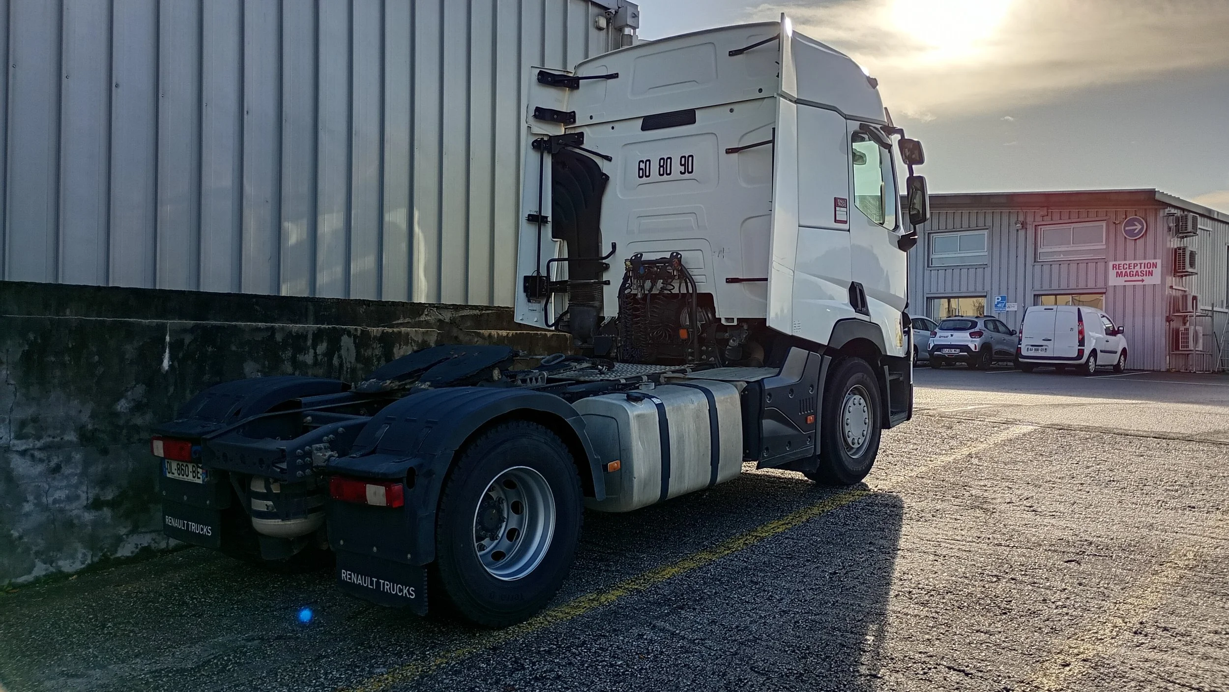 Tracteur Renault T480 4x2 - groupe hydraulique 