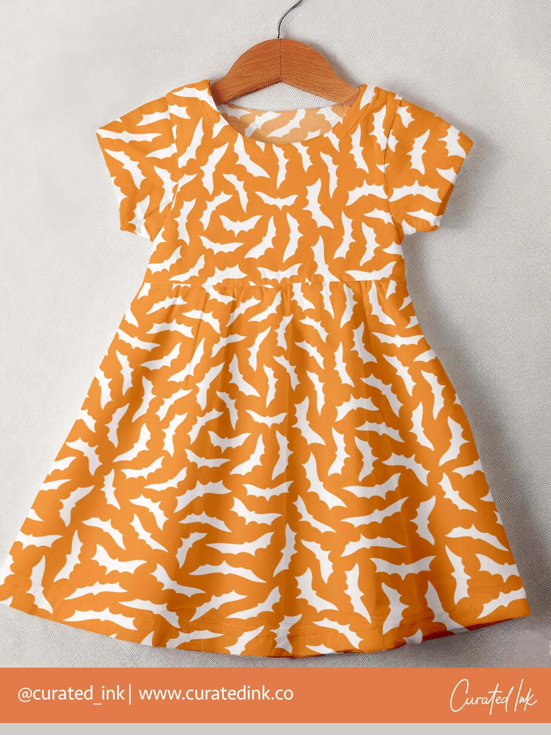 BT25-1491 Friendly Bats - Orange