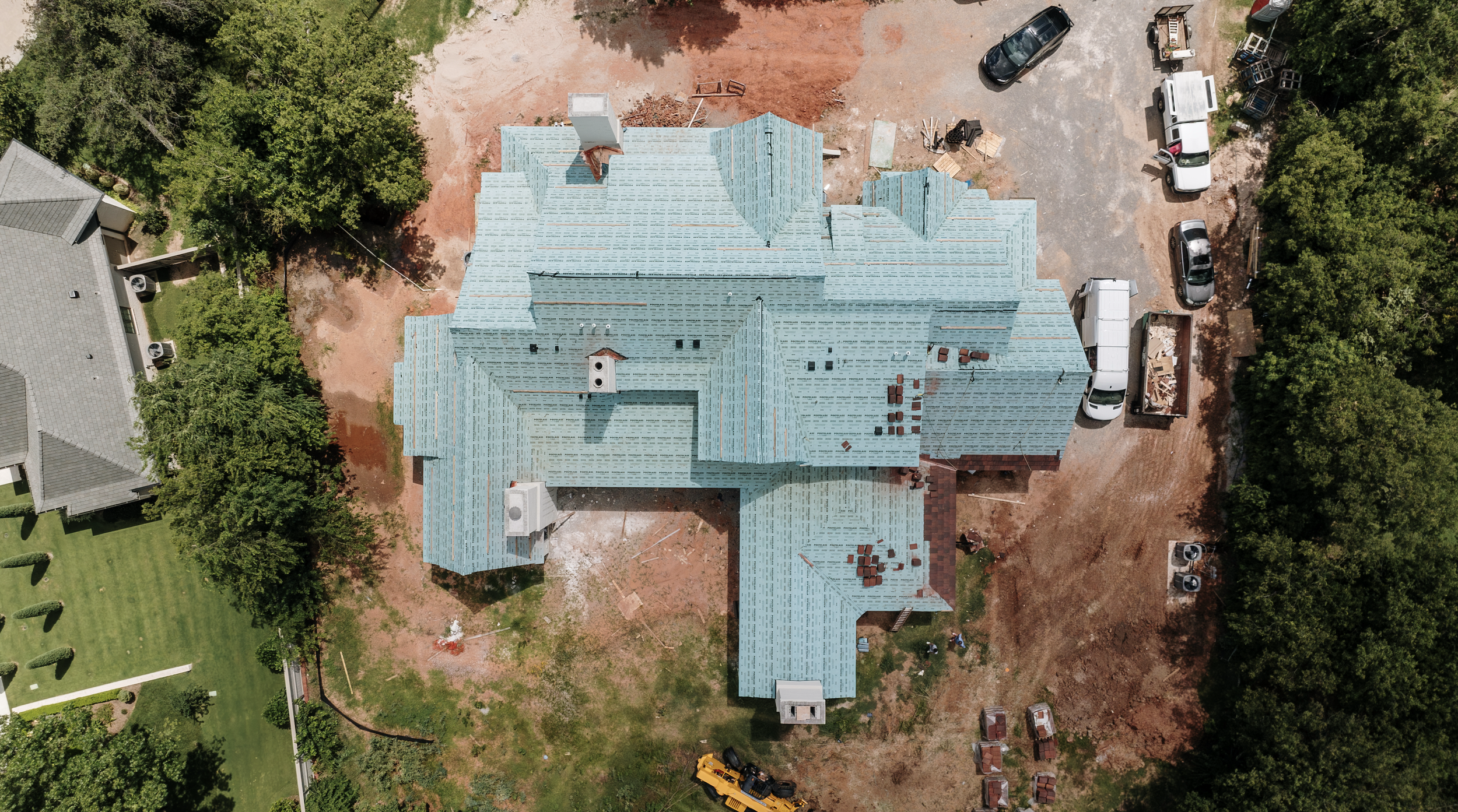 Roofing Materials That Preserve Historic Homes