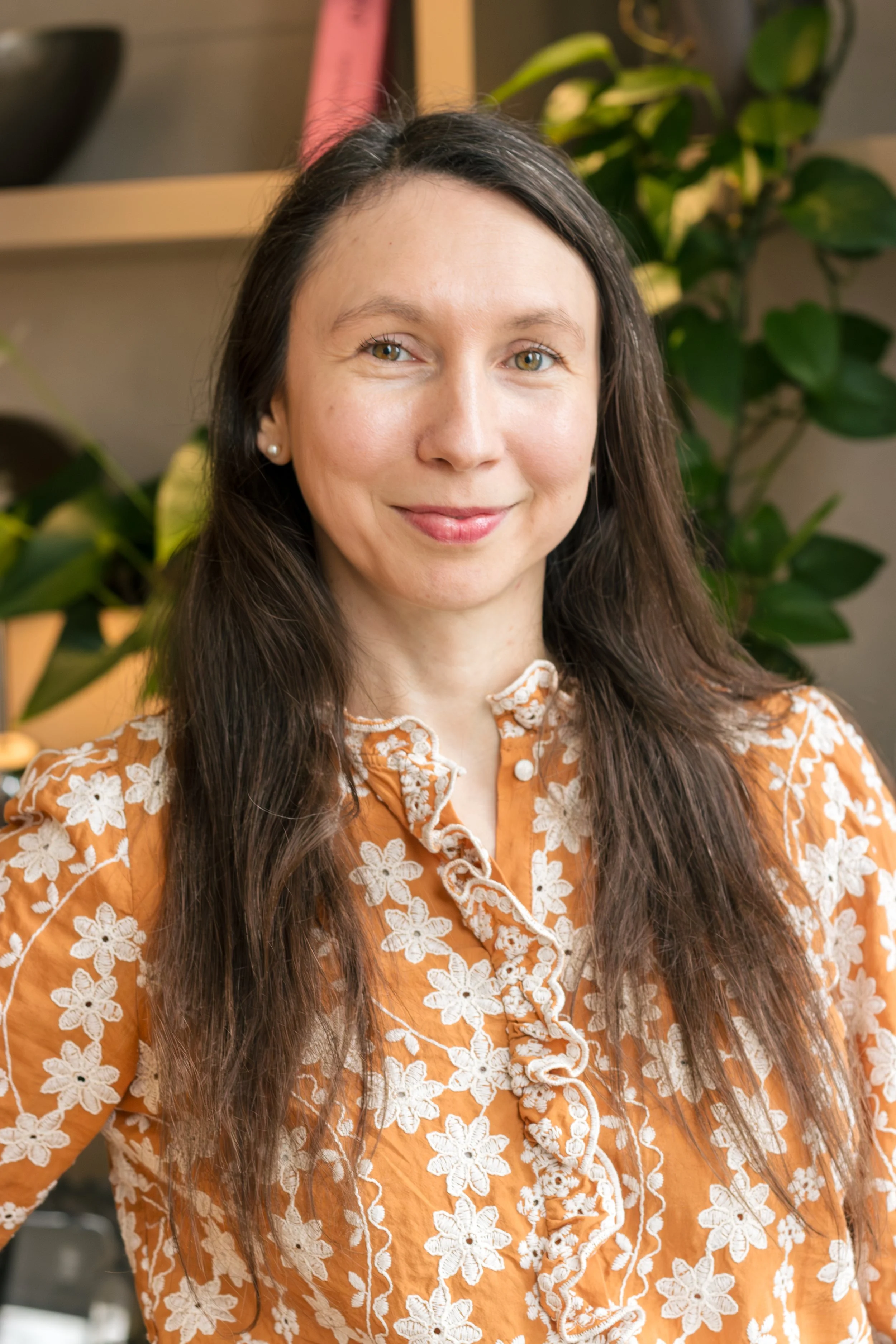 Former investment banker with team management experience. She coaches first-time managers and seasoned leaders, as well as emerging talent.