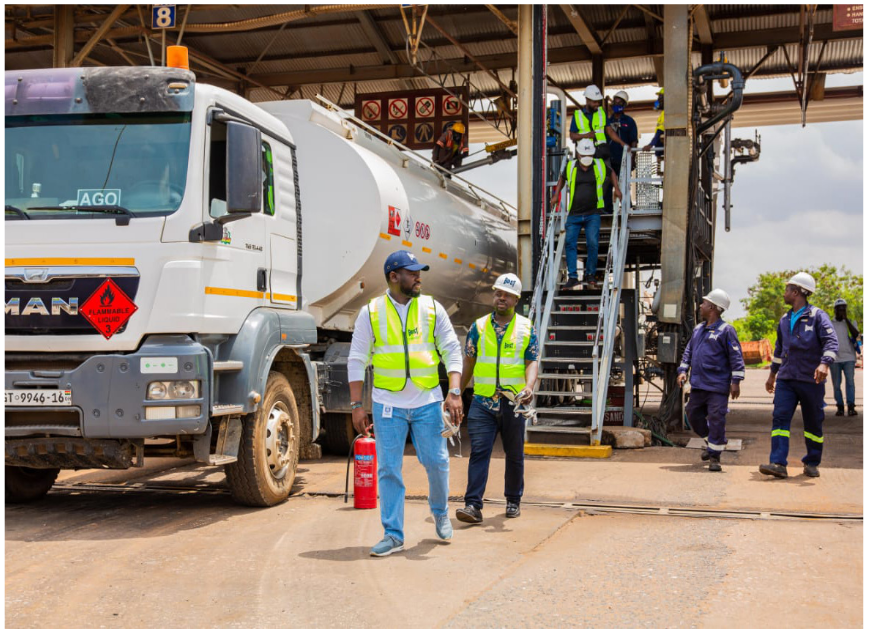 BOST MD Afetsi Awoonor Commends Staff,Stresses Innovation During Visit to Accra Plains Depot