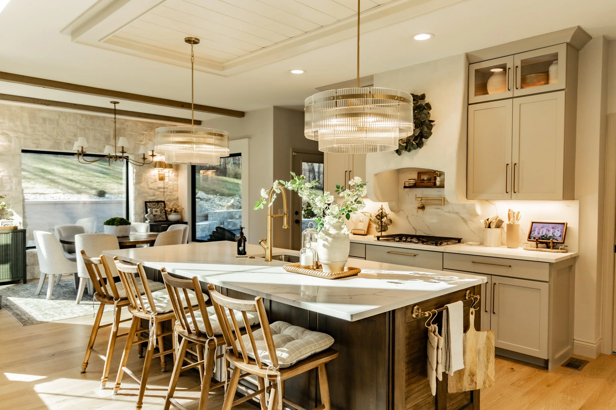 Why Cabinet Color Matters More Than You Think