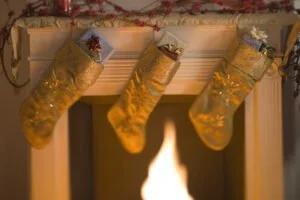 Navigating Family Stress During the Holidays? Gentle Tips for Caregivers Who Need a Little More Peace This Season