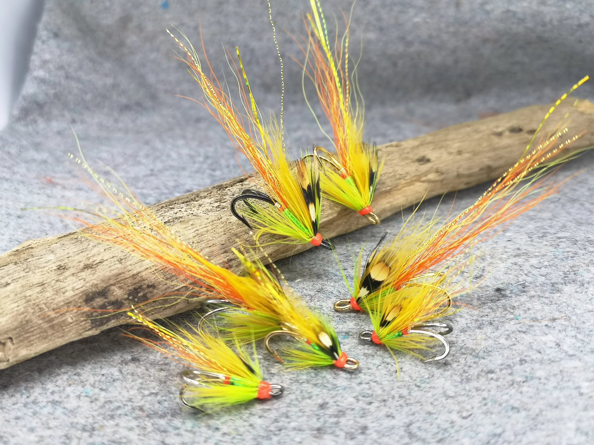 Spring Cascade Salmon fly green body (3).jpg