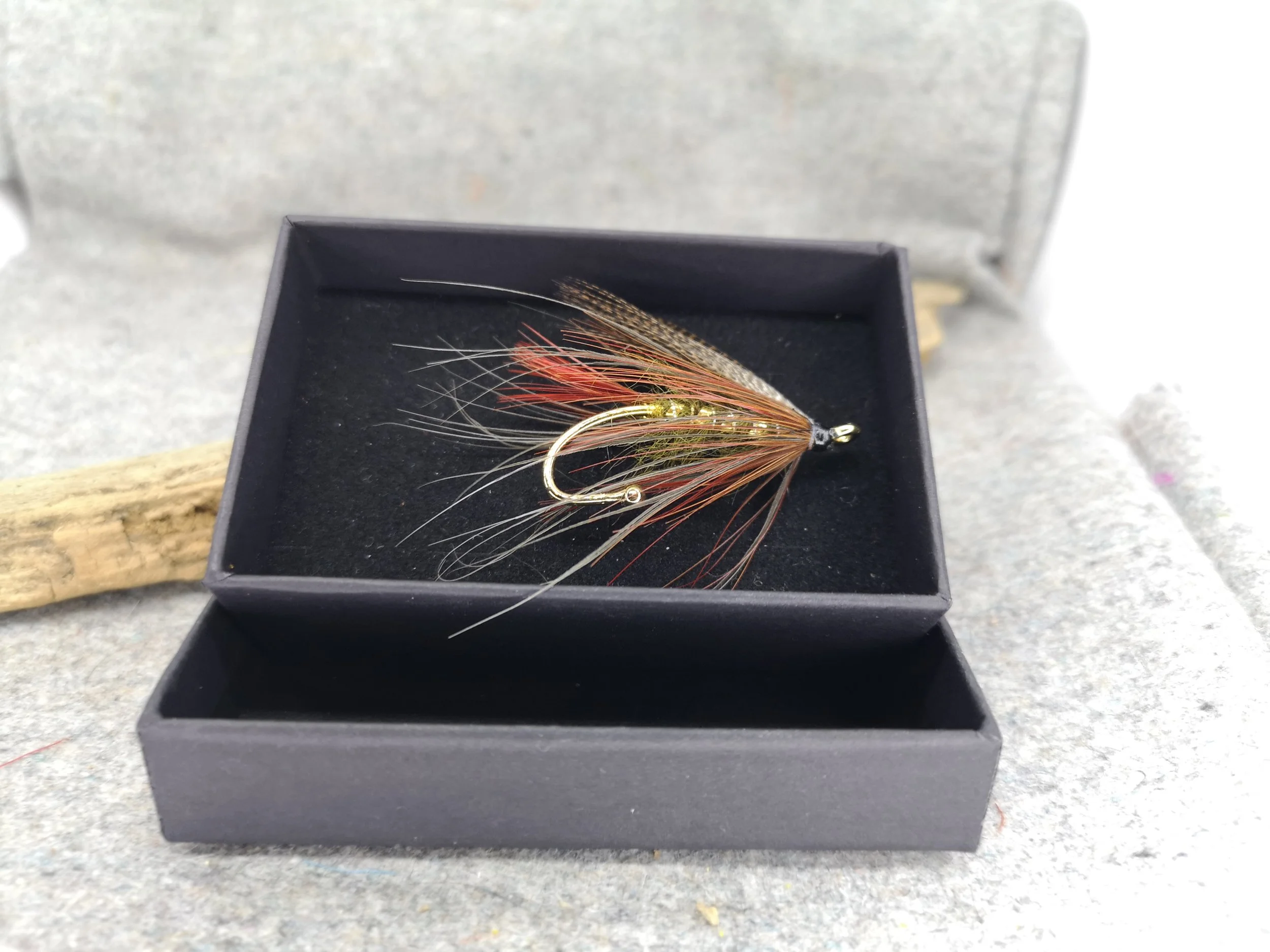 Lady Caroline Spey Salmon Fly Brooch Hat Pin (2).jpg