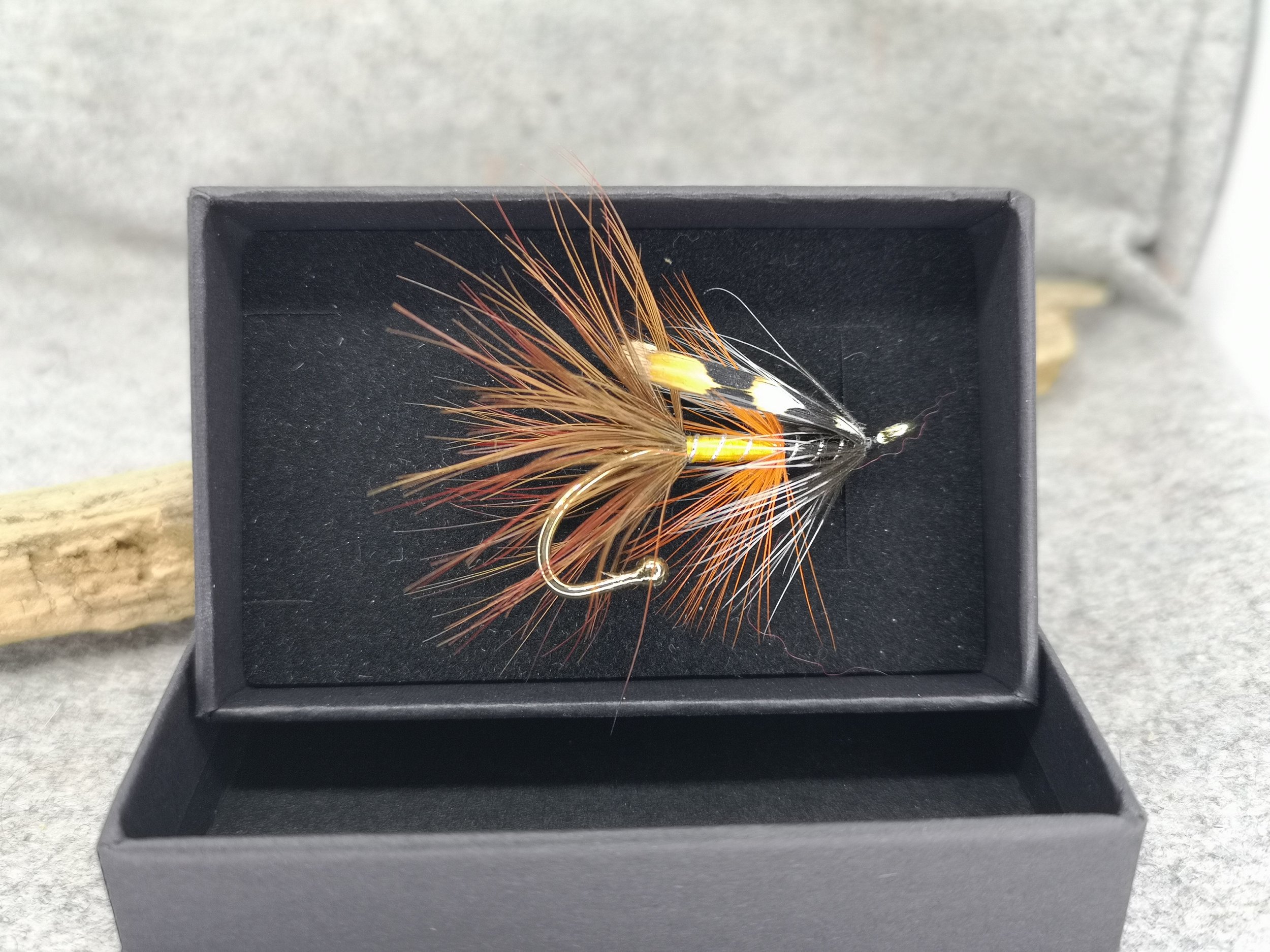 Bann Special Shrimp Salmon Fly Brooch Hat Pin (2).jpg