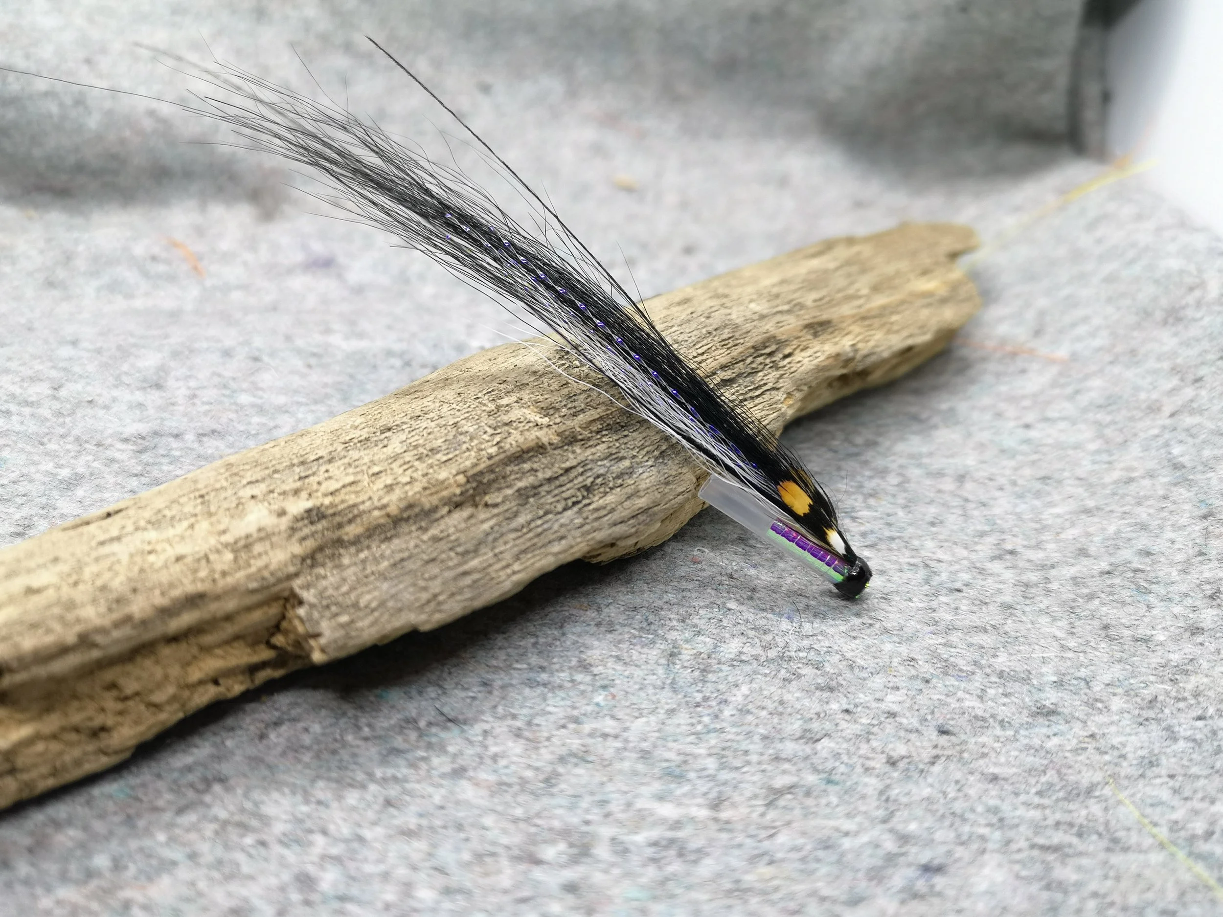 Pearl White Sunray Shadow Summer Salmon Tube fly — Lomond Flies Quality ...