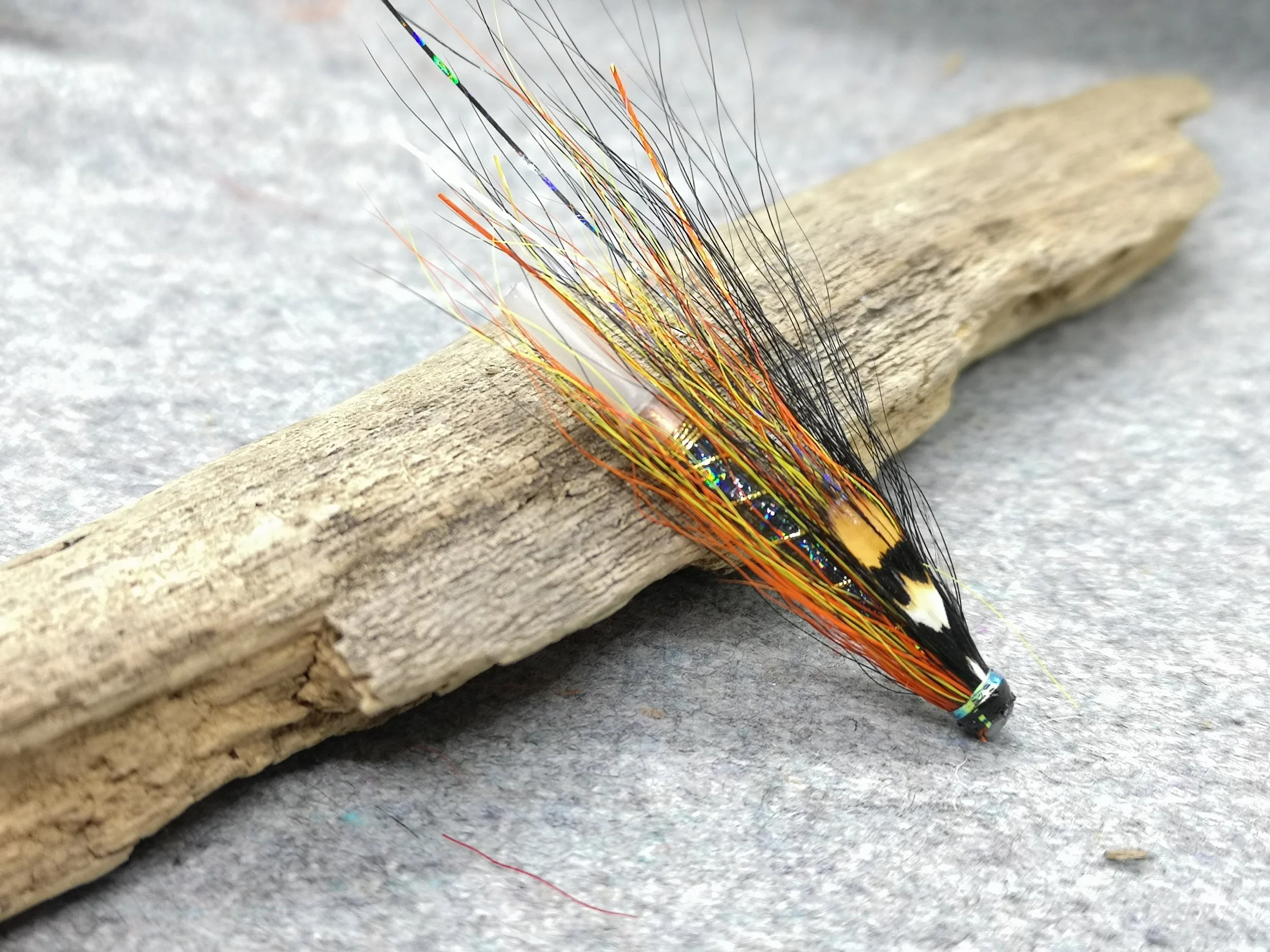 Willie Gunn Holo Black Body Copper Tubes