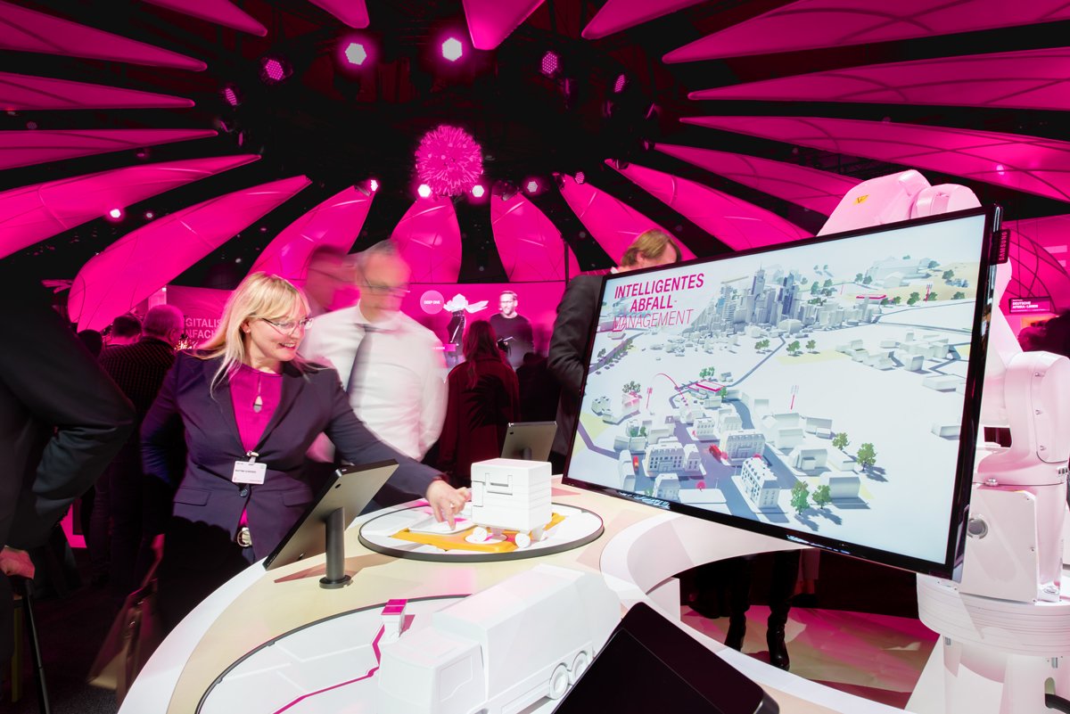 2016_CeBIT_LL_5419_1200x801.jpg