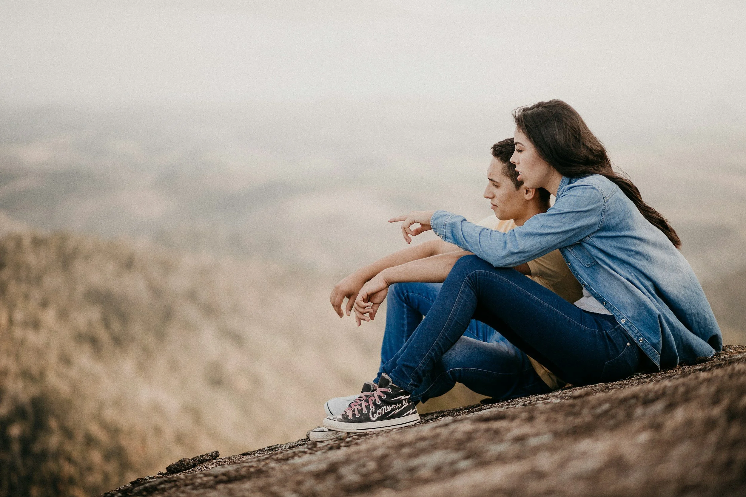 Teen Therapy: Helping Adolescents Navigate Life’s Challenges with Confidence