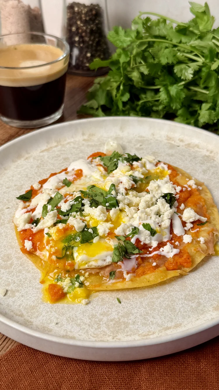 Huevos Rancheros — Reynaldo's