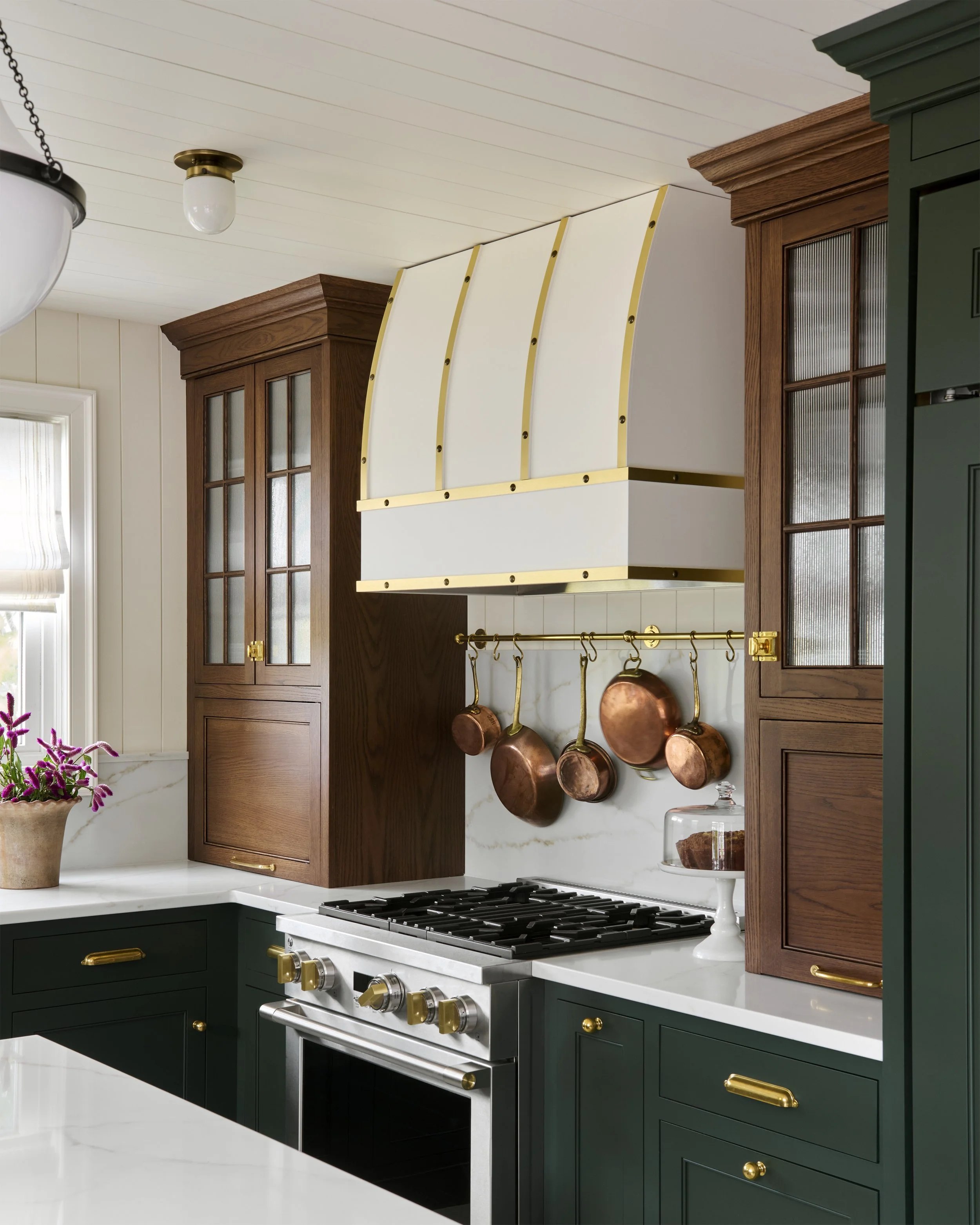 Cottage in the Heights Kitchen