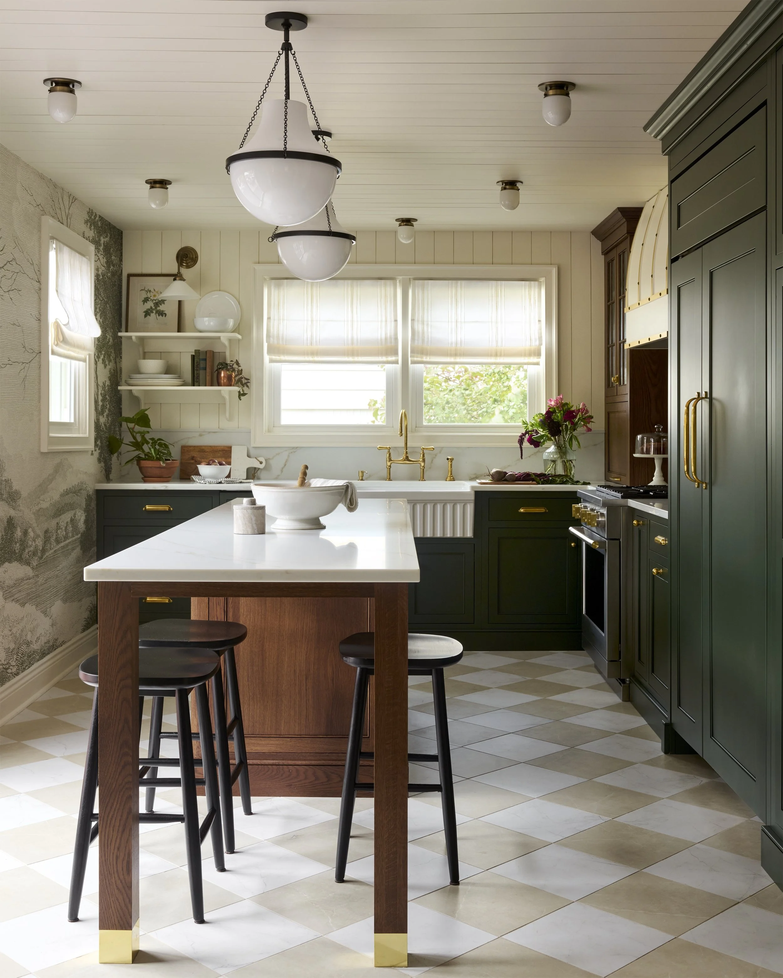 Cottage in the Heights Kitchen