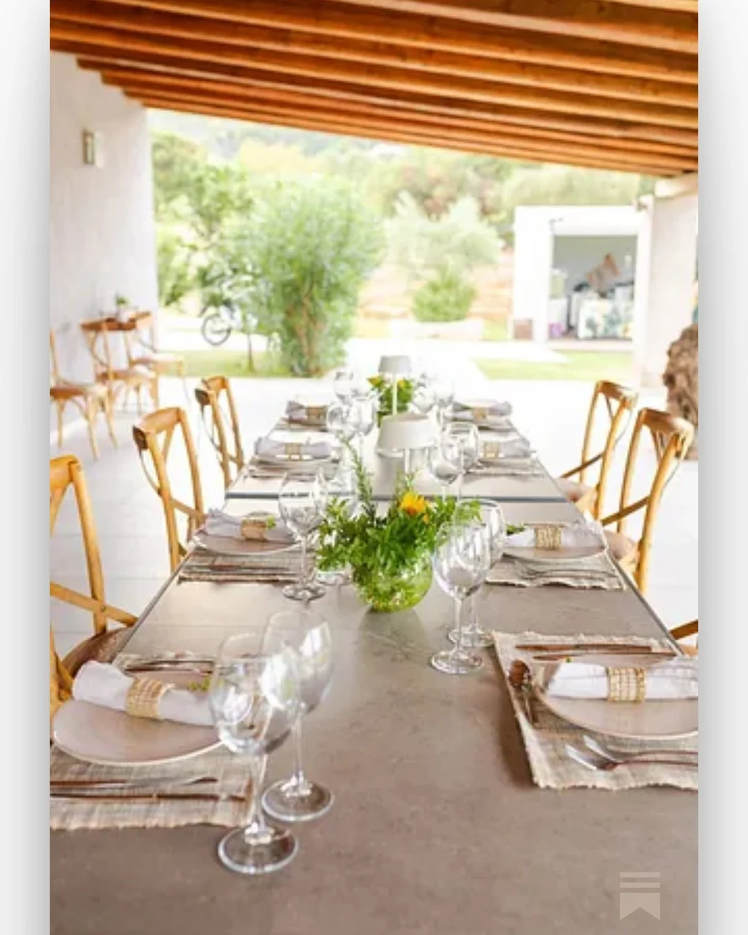 How to Design a Signature Workshop That Transforms and Converts