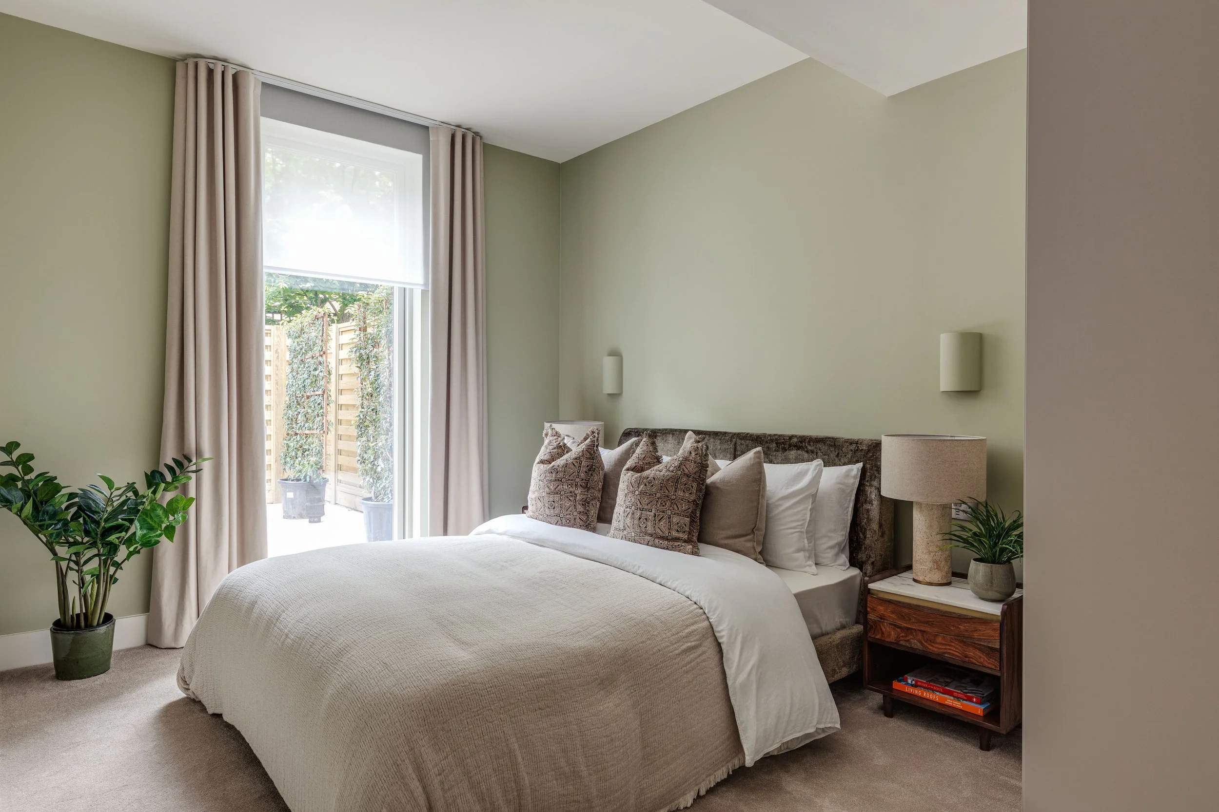 Clapham South 3 bed-29.jpg
