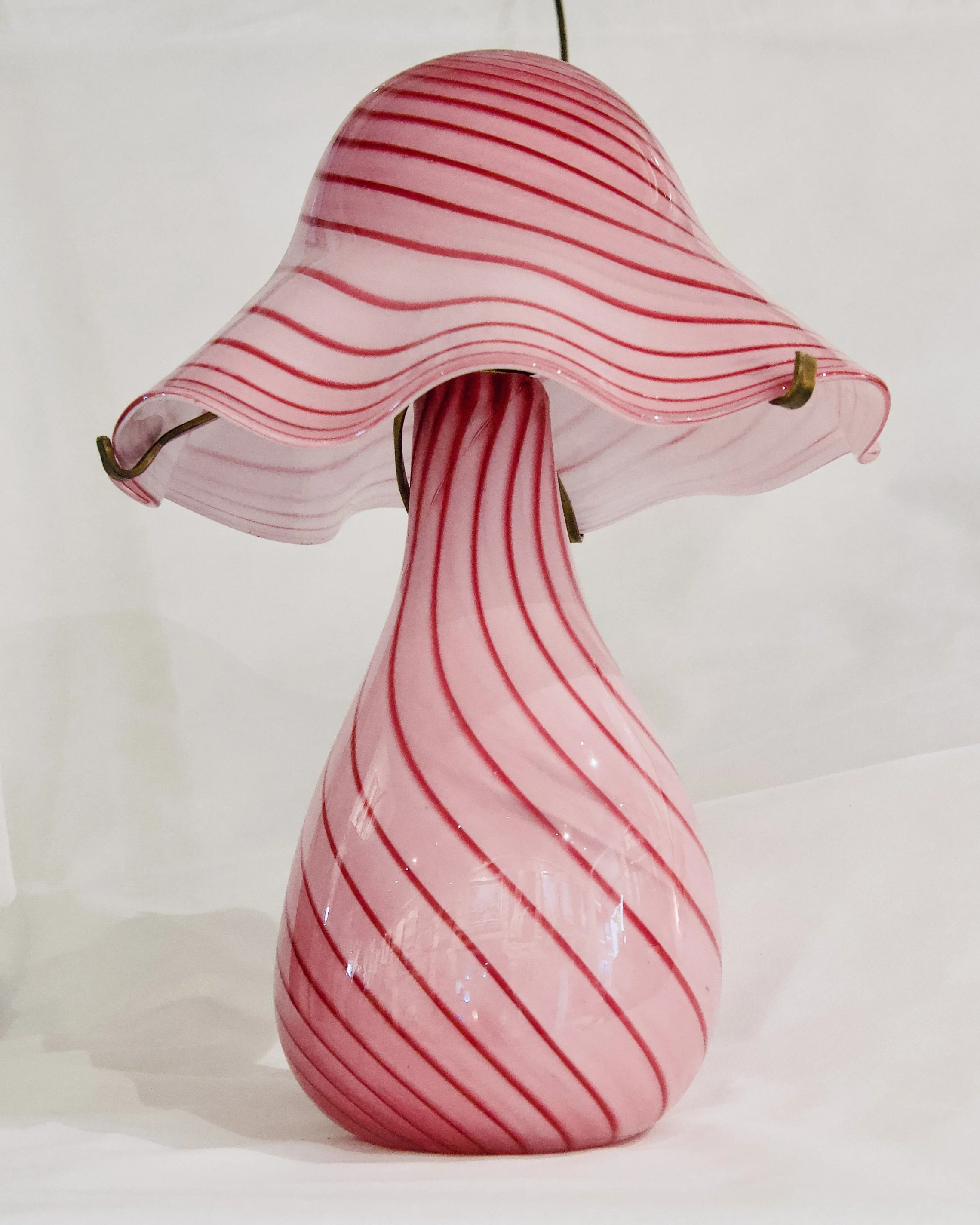 MNA55 - Lampe dentelle rose