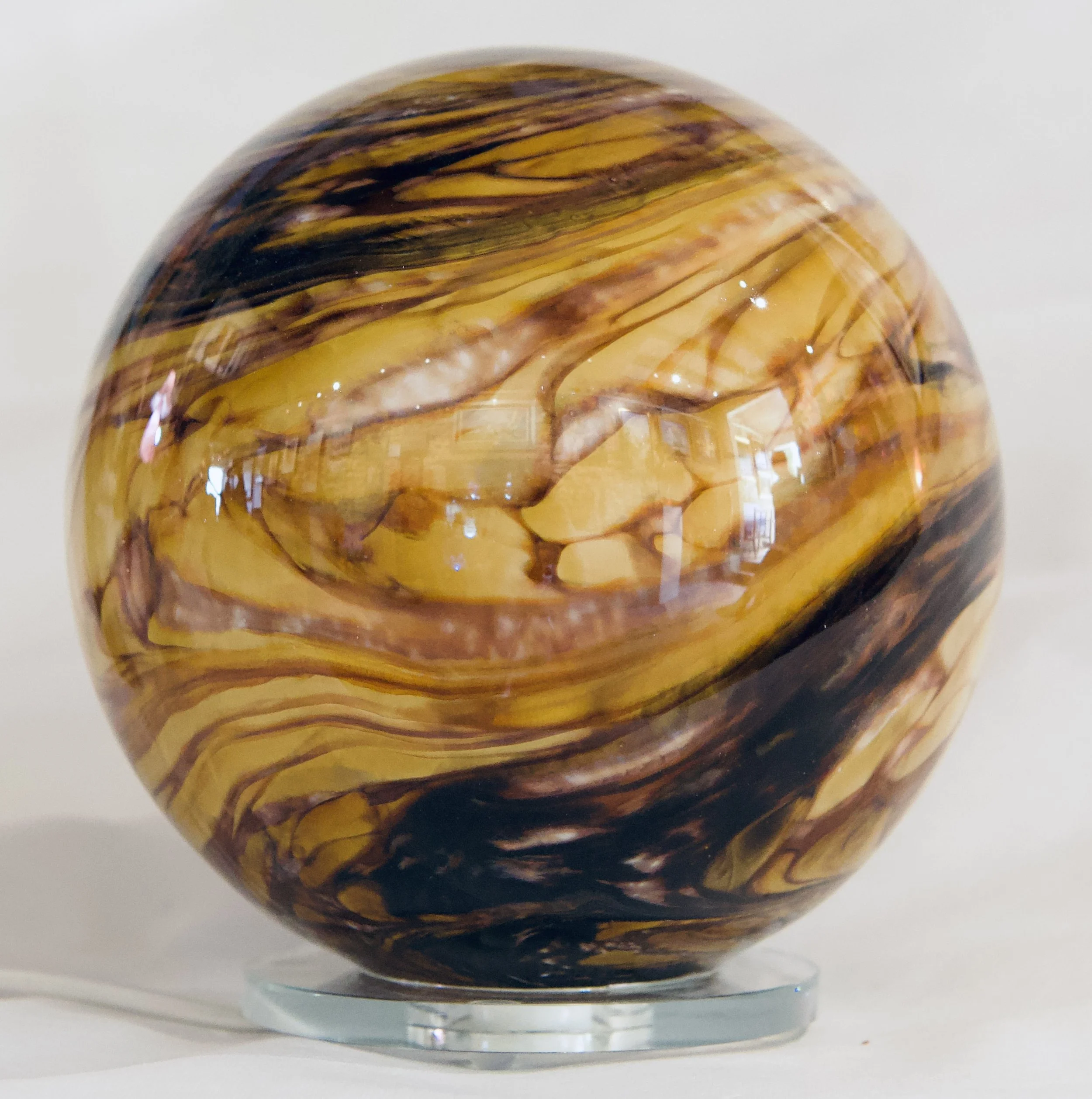 MNA59 - Lampe boule caramel