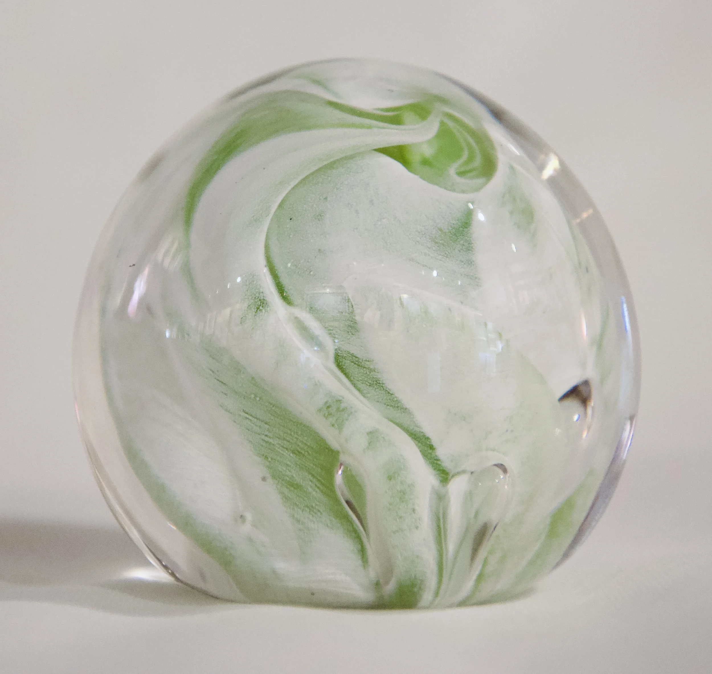 MNA26 - Sulfure chantilly vert blanc