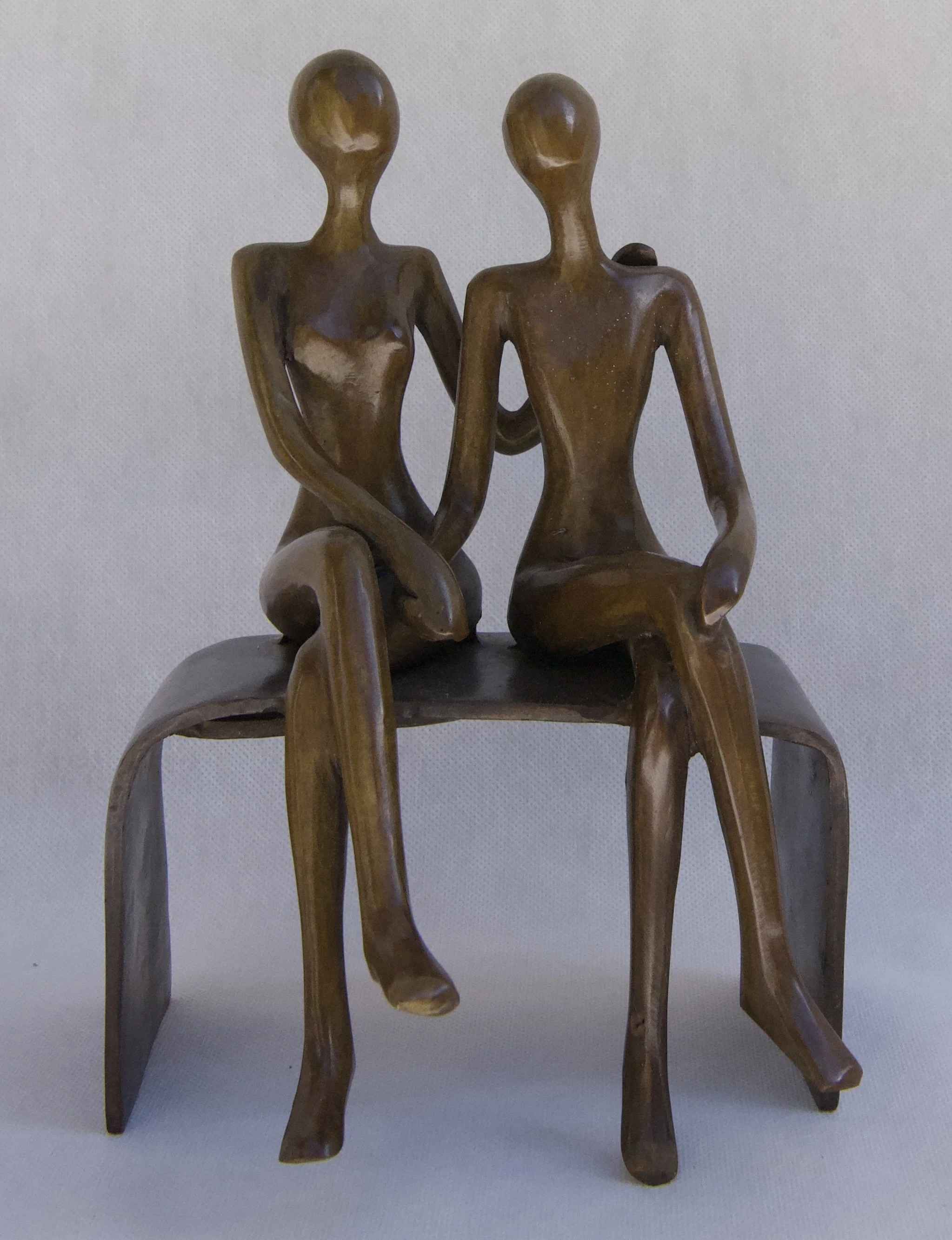 JYC20 - Petit couple sur un banc