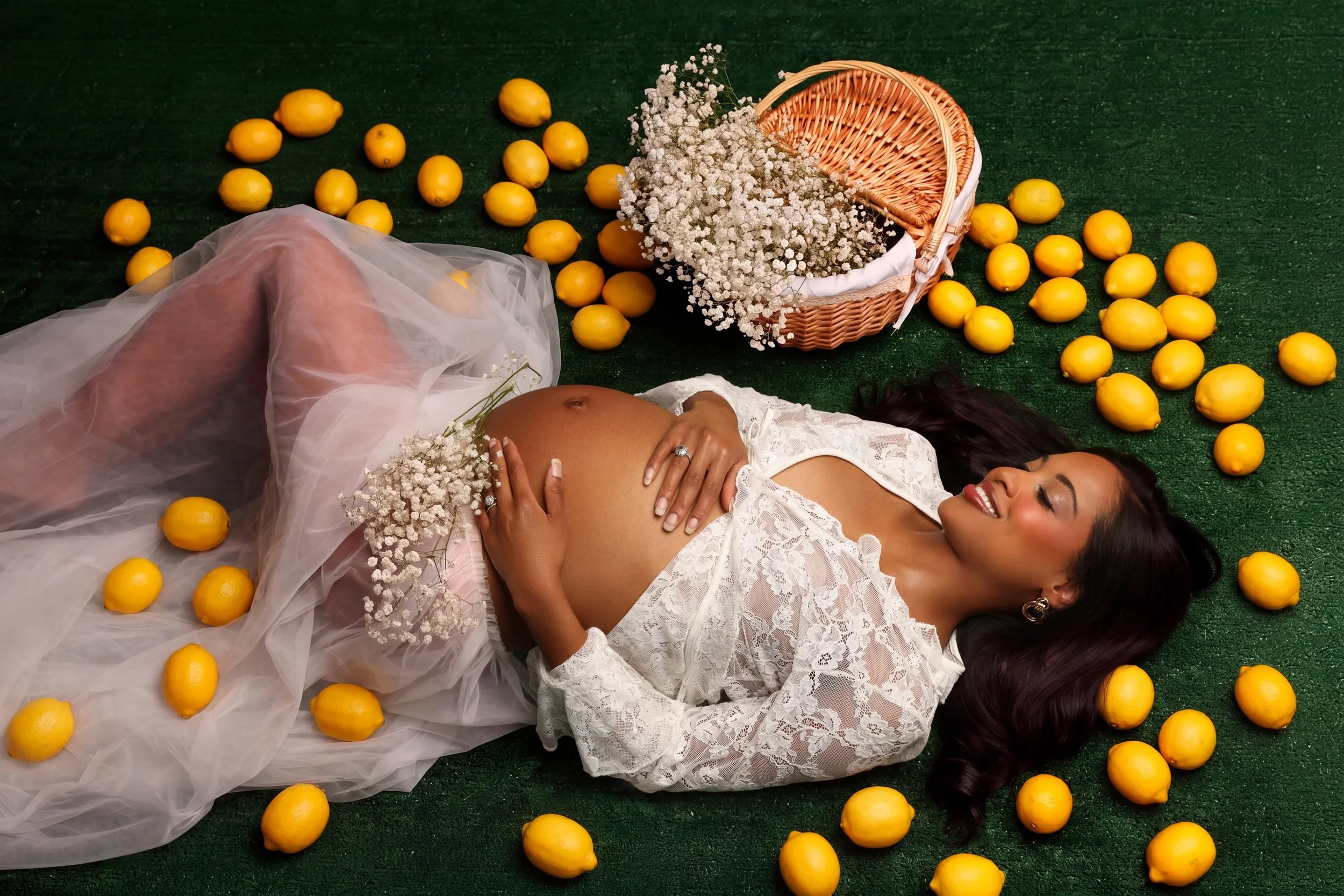 G o r g e o u s 🤎🌼

Makeup by @kgv_beauty 

#NYCMaternityPhotographer #BronxMaternityPhotographer #NYCMaternity #MaternityPhotography #NYCPhotographer