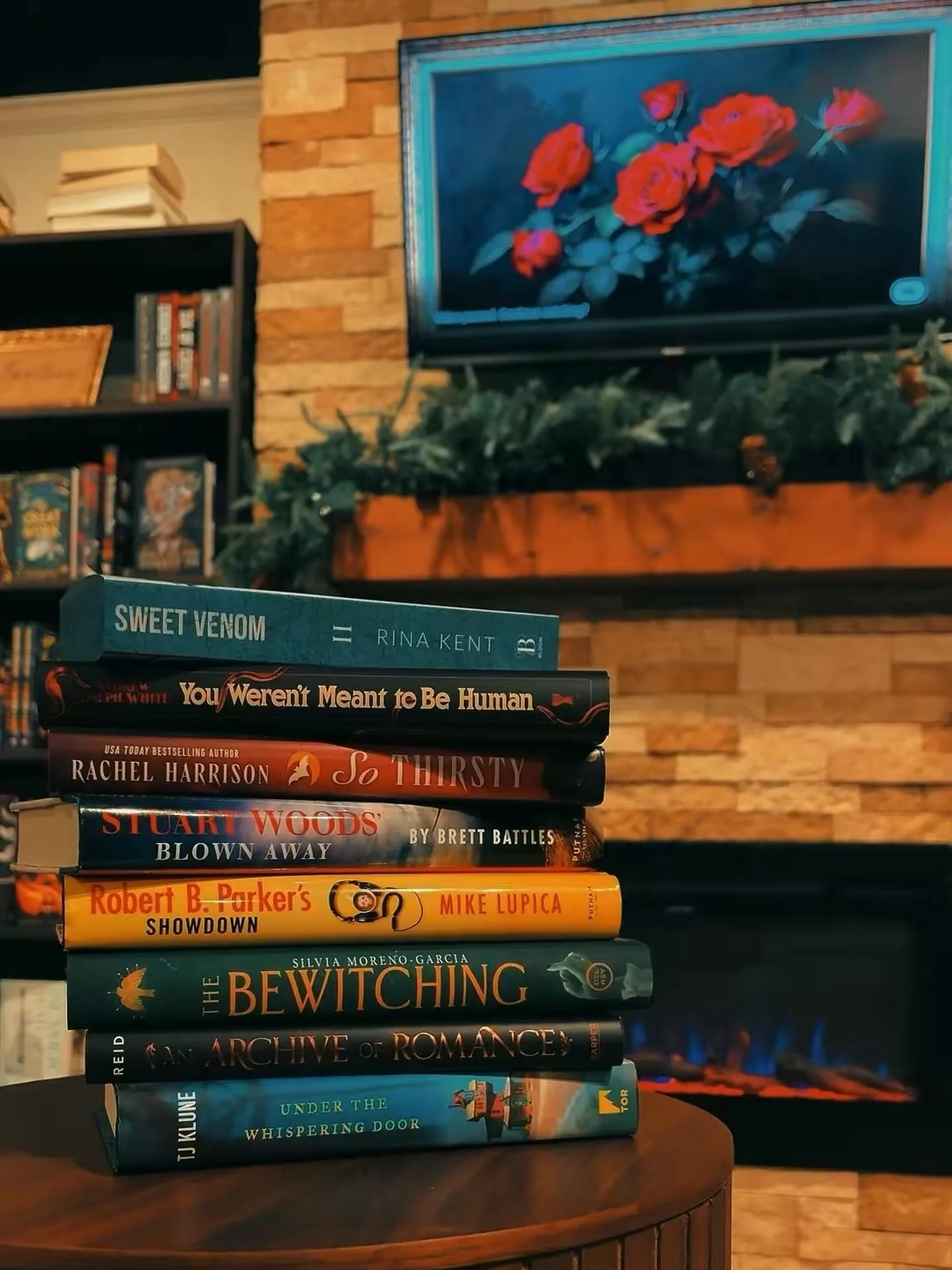 I don&rsquo;t know about you all but these storms coming have me stressing that I don&rsquo;t have enough to read while stuck at home. So I went to @mainandmountainbookstore and picked up some goodies! 
You should too! ✨