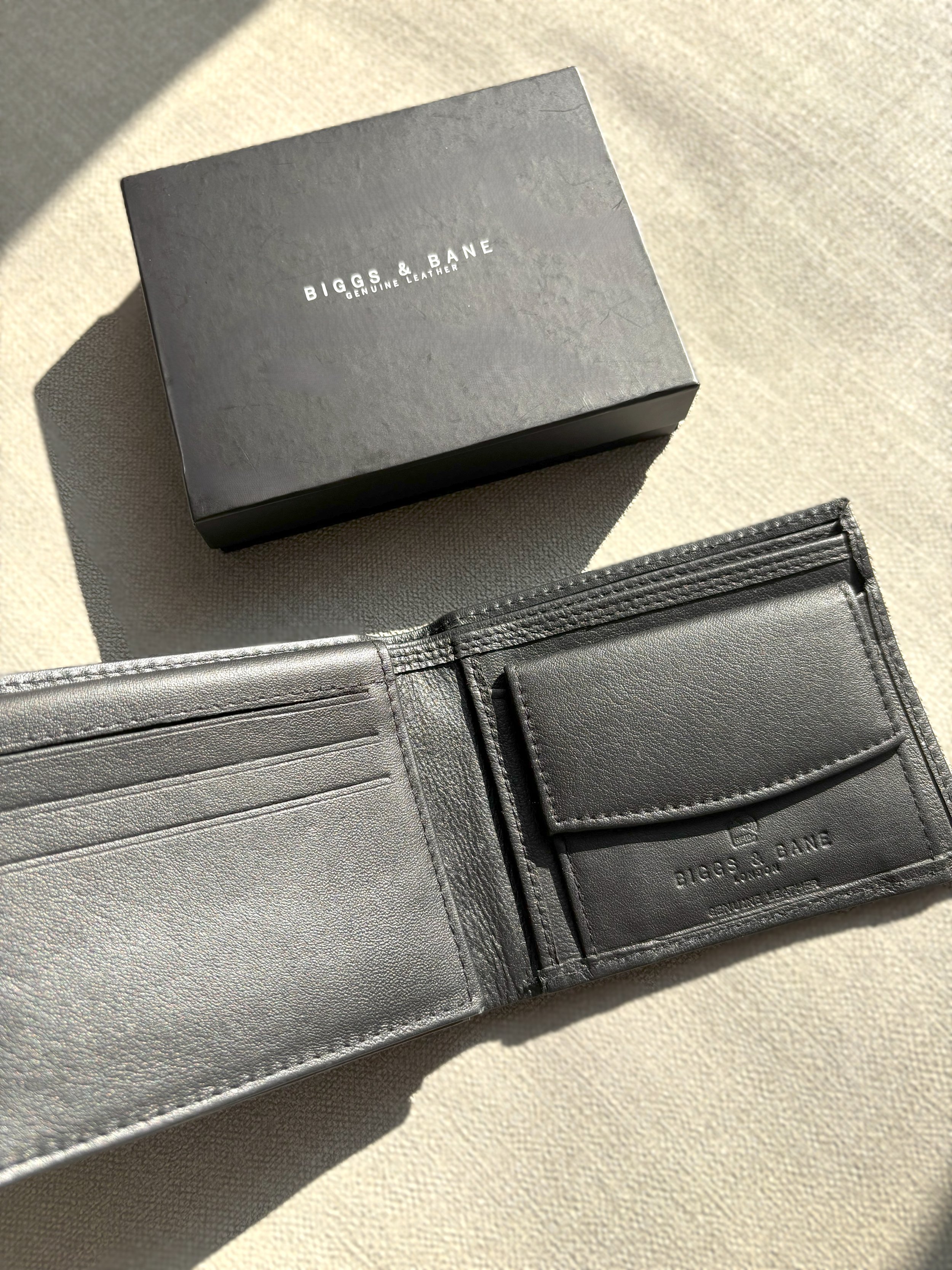 Wallet.jpg