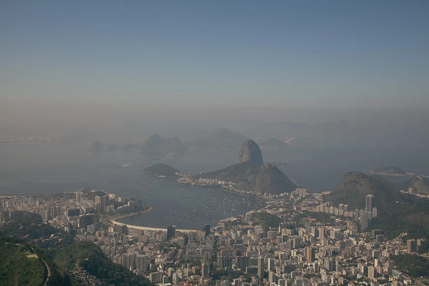 the-other-side-of-Rio-Manu-Valcarce-270.jpg