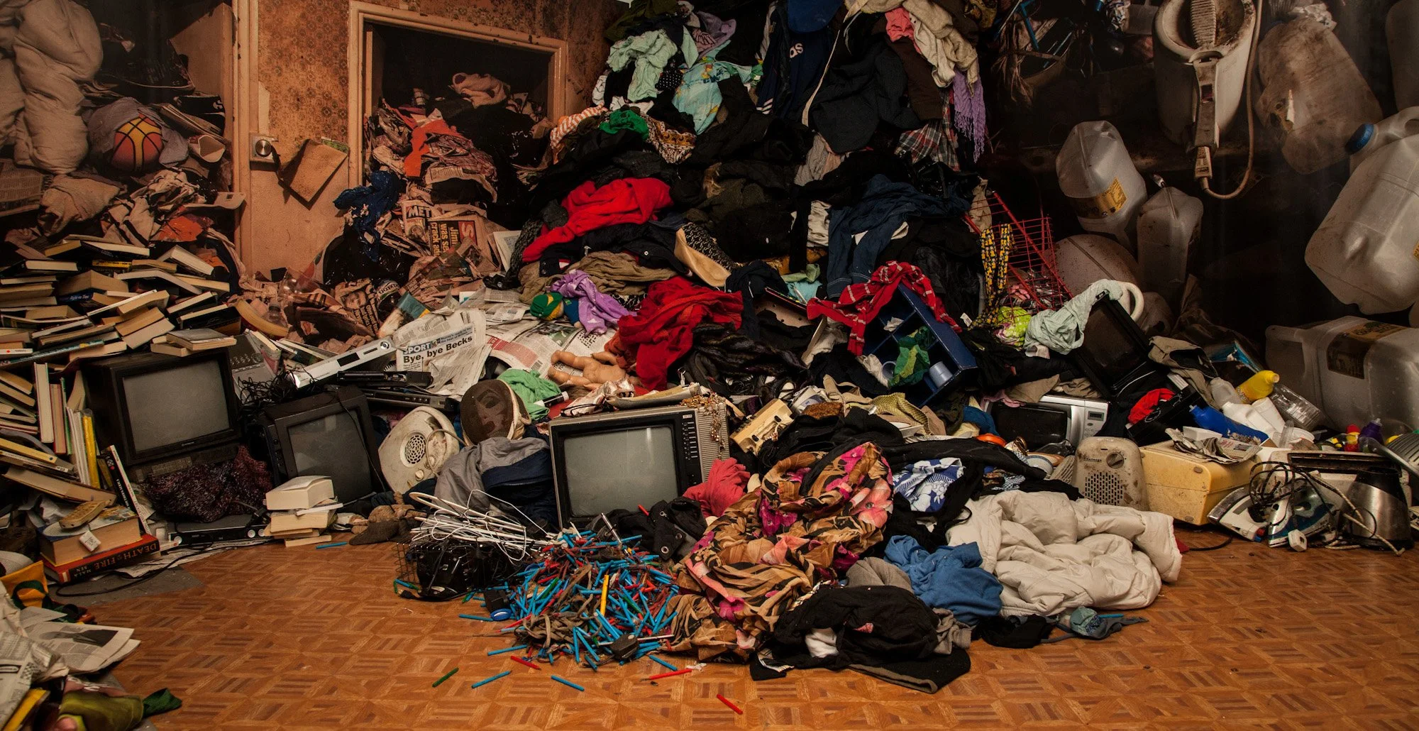 The-Meaning-of-Things-Exhibition-LCC-by-Manu-Valcarce-Documentary-Photographer-and-Filmmaker-01.jpg