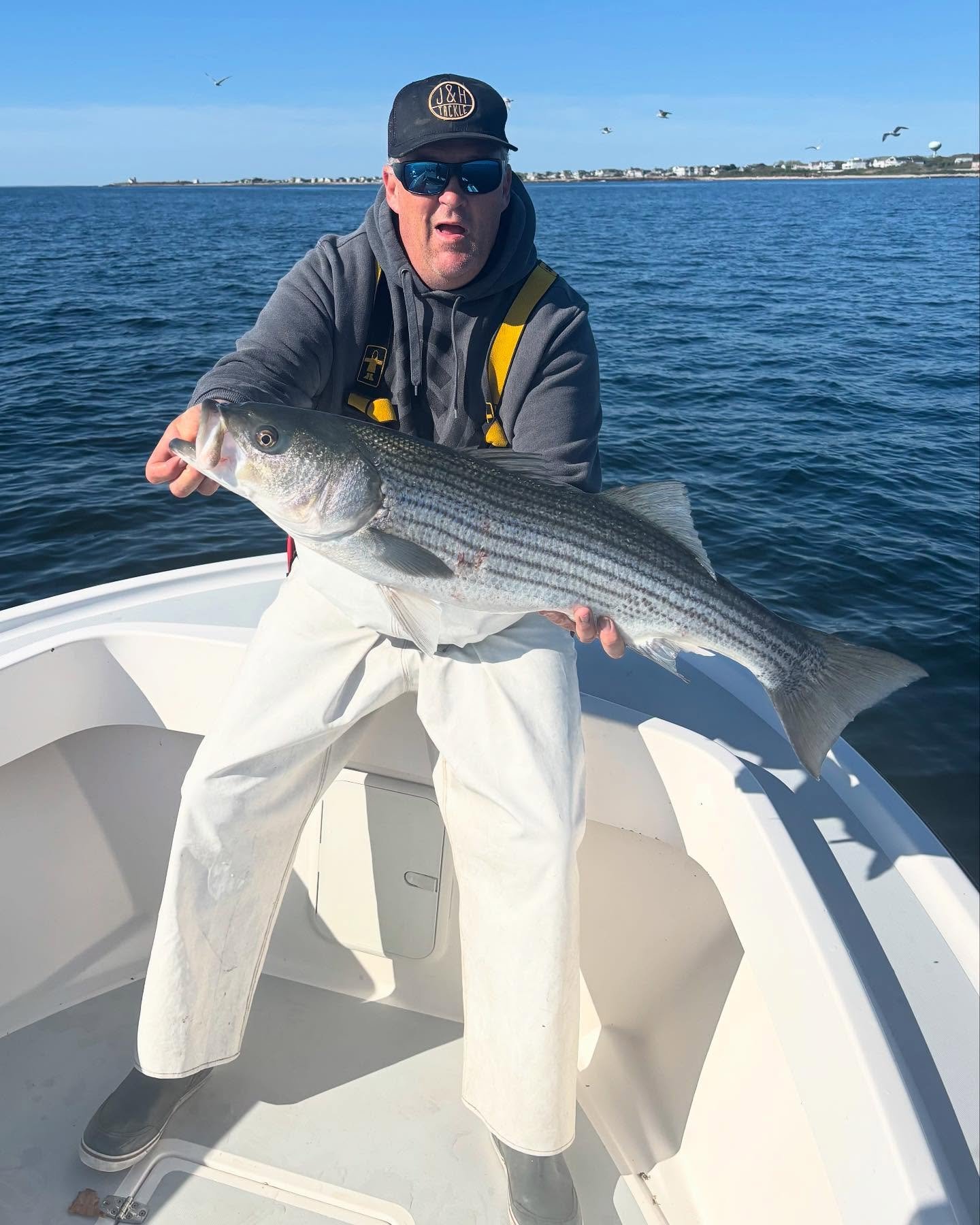 Scouting for the upcoming season.

#coastlinechartersri #stcroixrods #stcroix #westmarine  #coltonfly #coltonflyreels #narragansettfishingcharters #narraganset