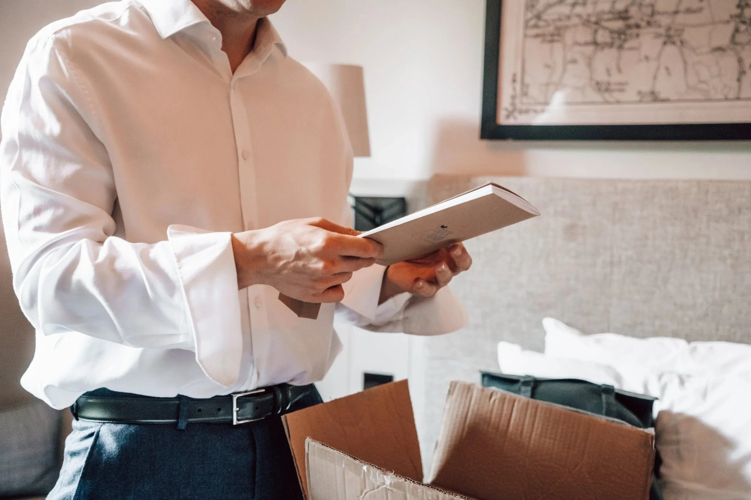 8 Essential Groom Prep Shots Every Wedding Needs in 2026