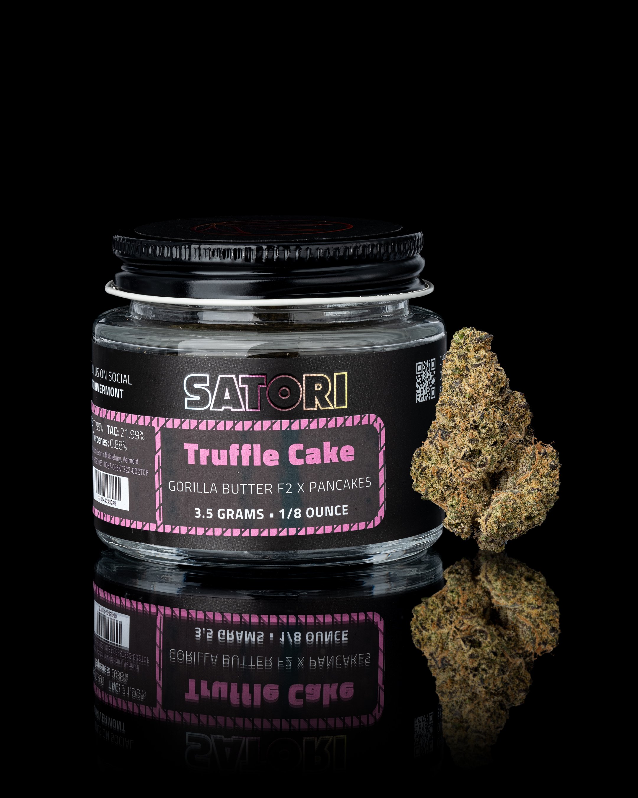 Truffle Cake Jar - 2.jpg