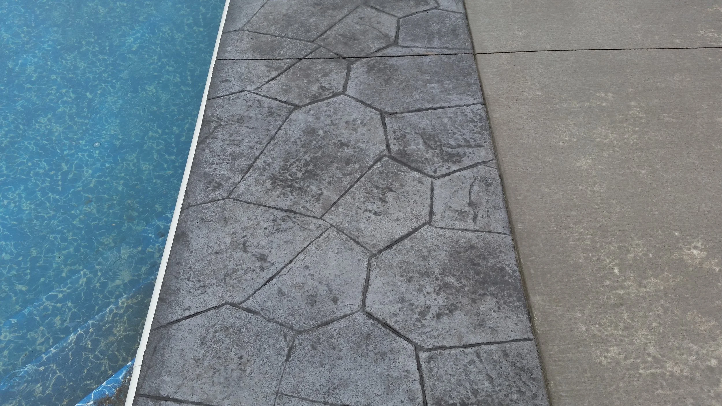 Stamped borders