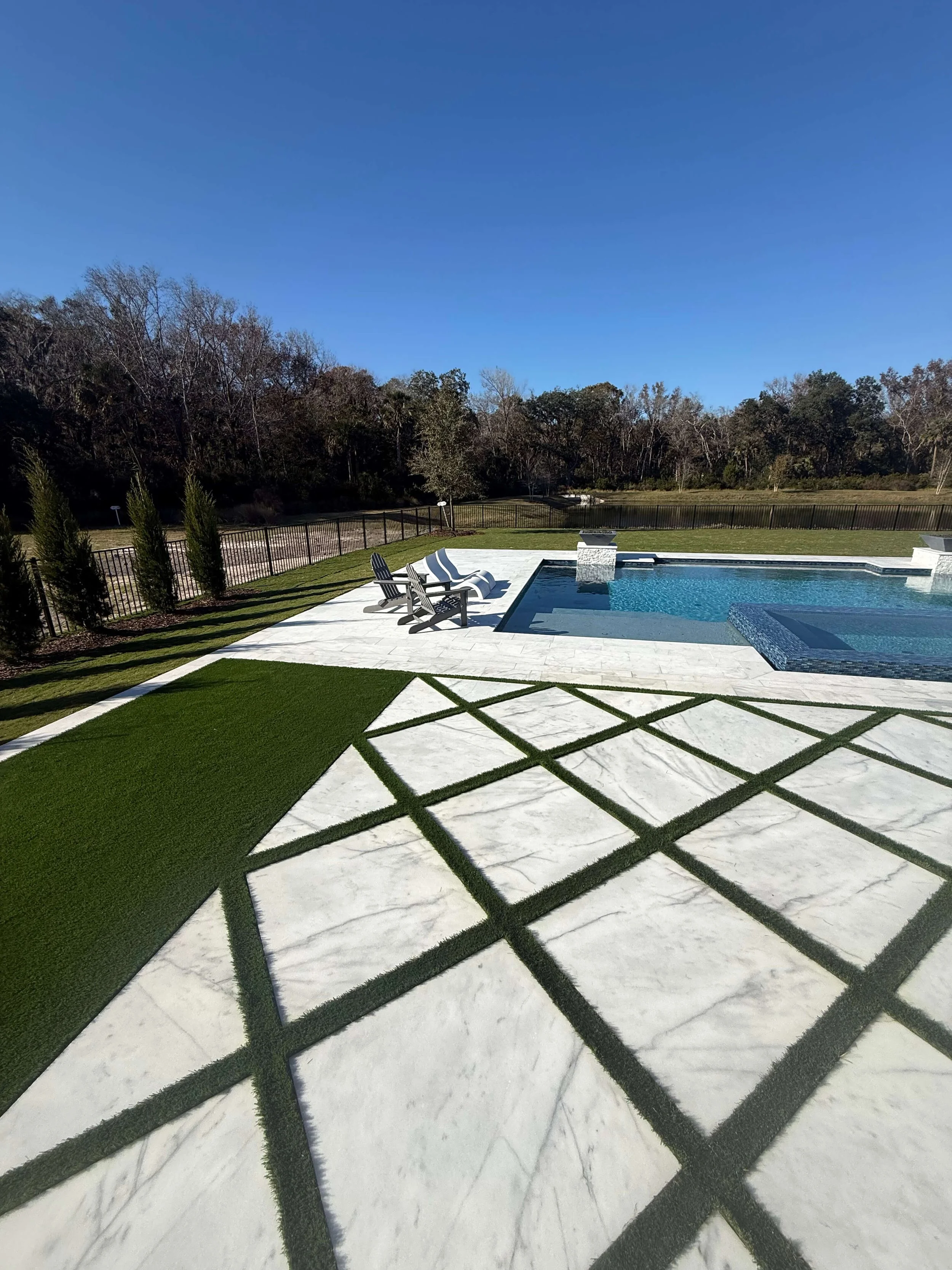 How to Maintain Artificial Turf in Jacksonville, FL: Your Year-Round Care Guide