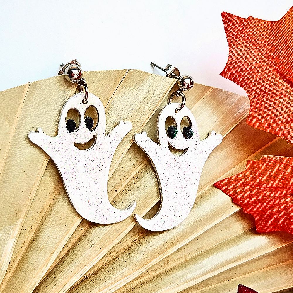 Ghoulie+Ghost+Dangles.png