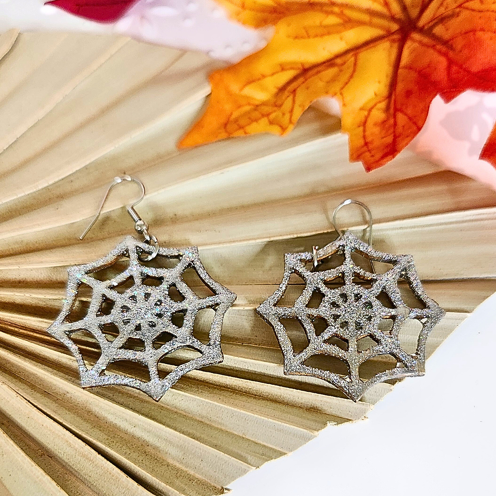 Silver+Sparkle+Spider+Web+Dangles.png