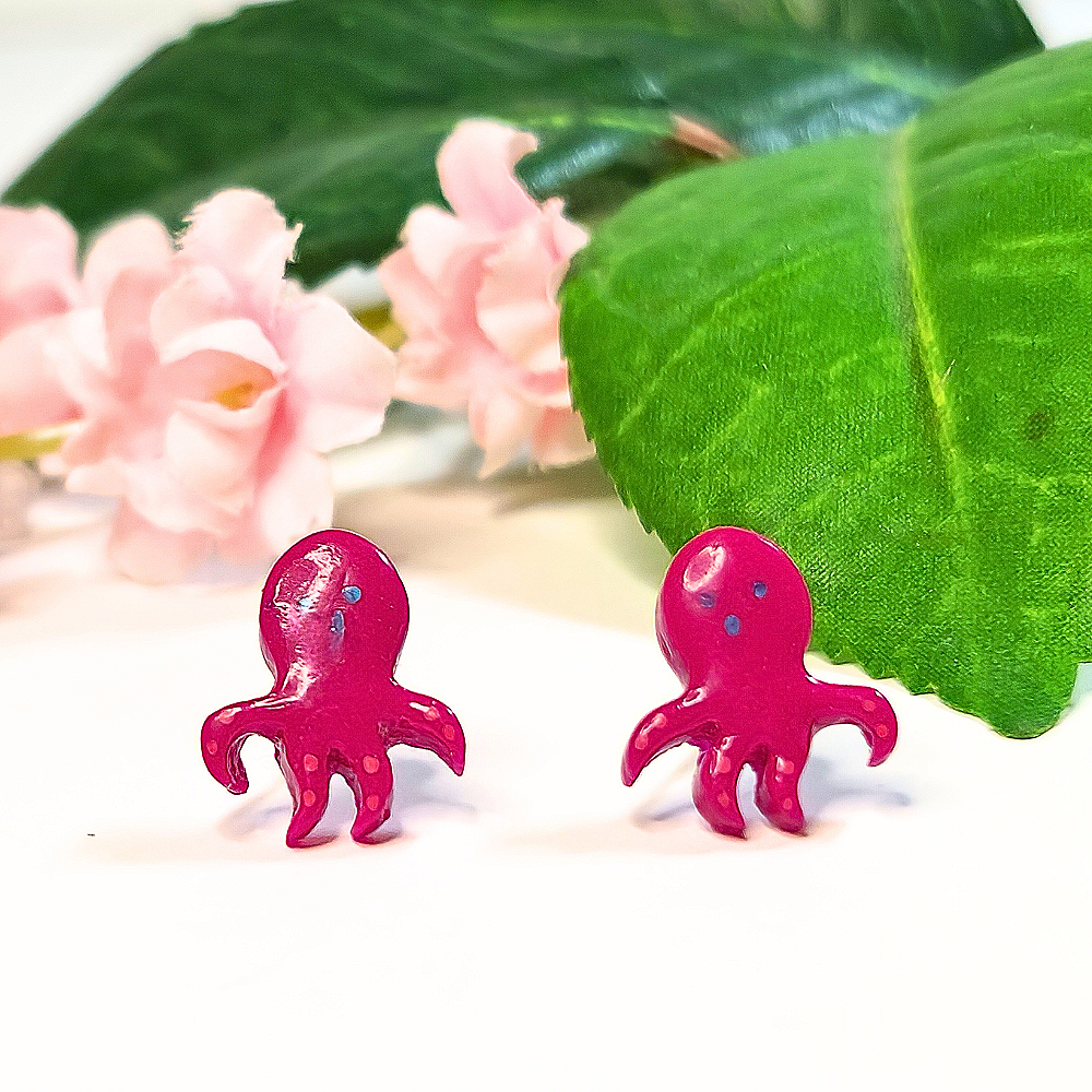 Mini+Pink+Jellyfish+studs.png