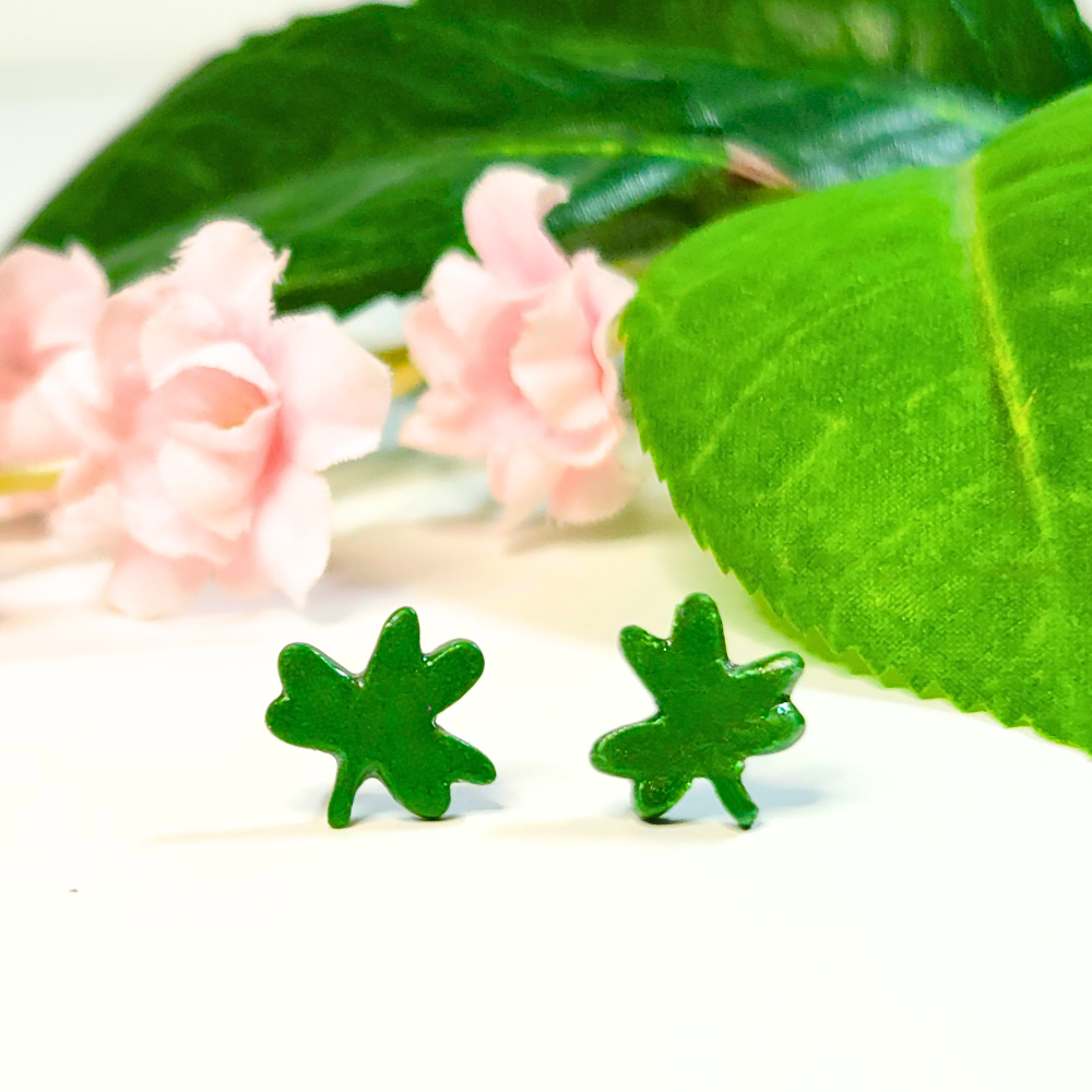 Mini Glover Leaf Clay studs