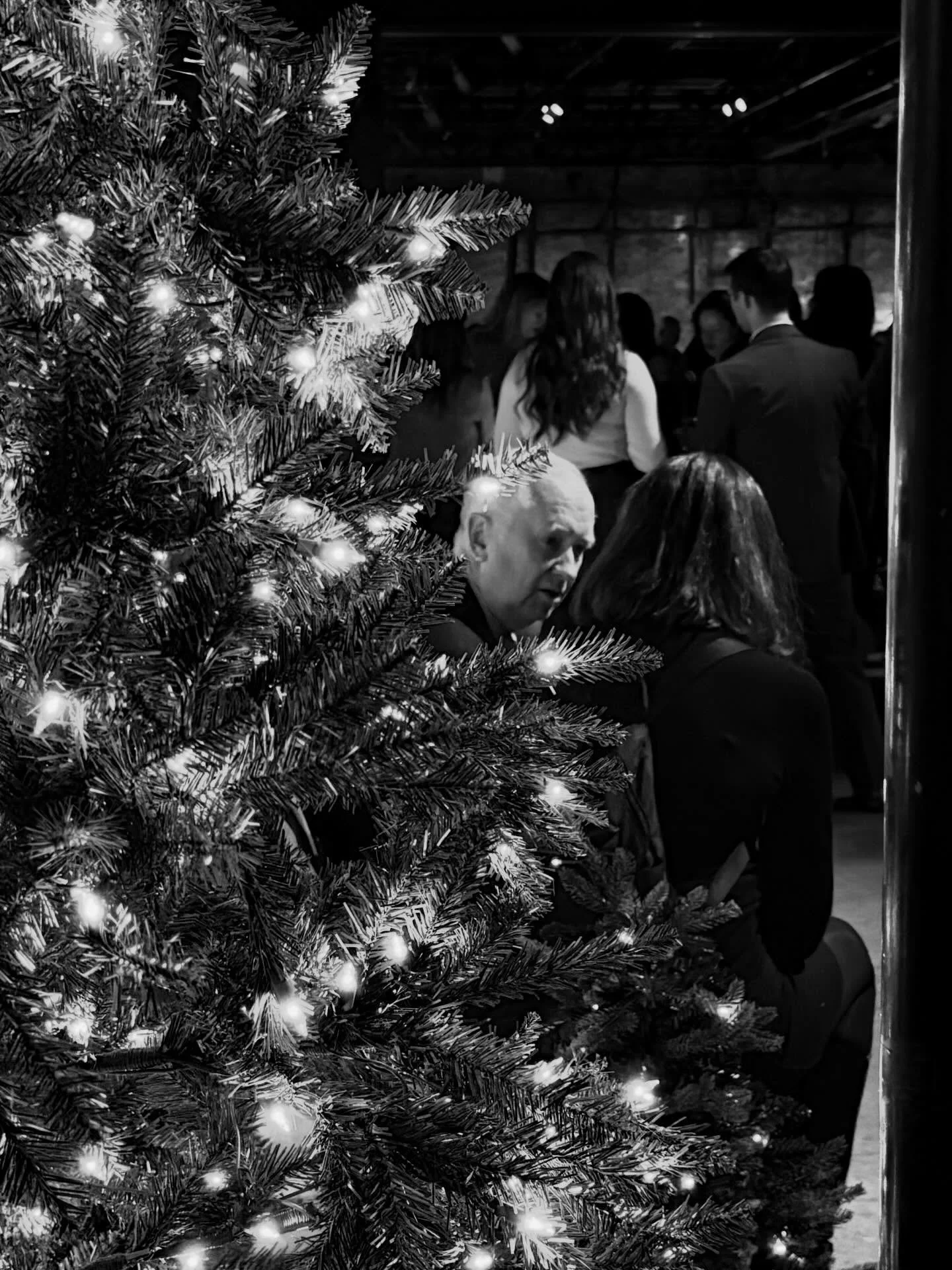 Historic West Chelsea. A luminous winter landscape by @mgcevents for the @vornadorealtytrust holiday party. This is the new standard for holiday magic at @storied.nyc. 

Planning and Design: @mgcevents 
AV: @8ightypro 
Florals: @harryjdesign 
Venue: 