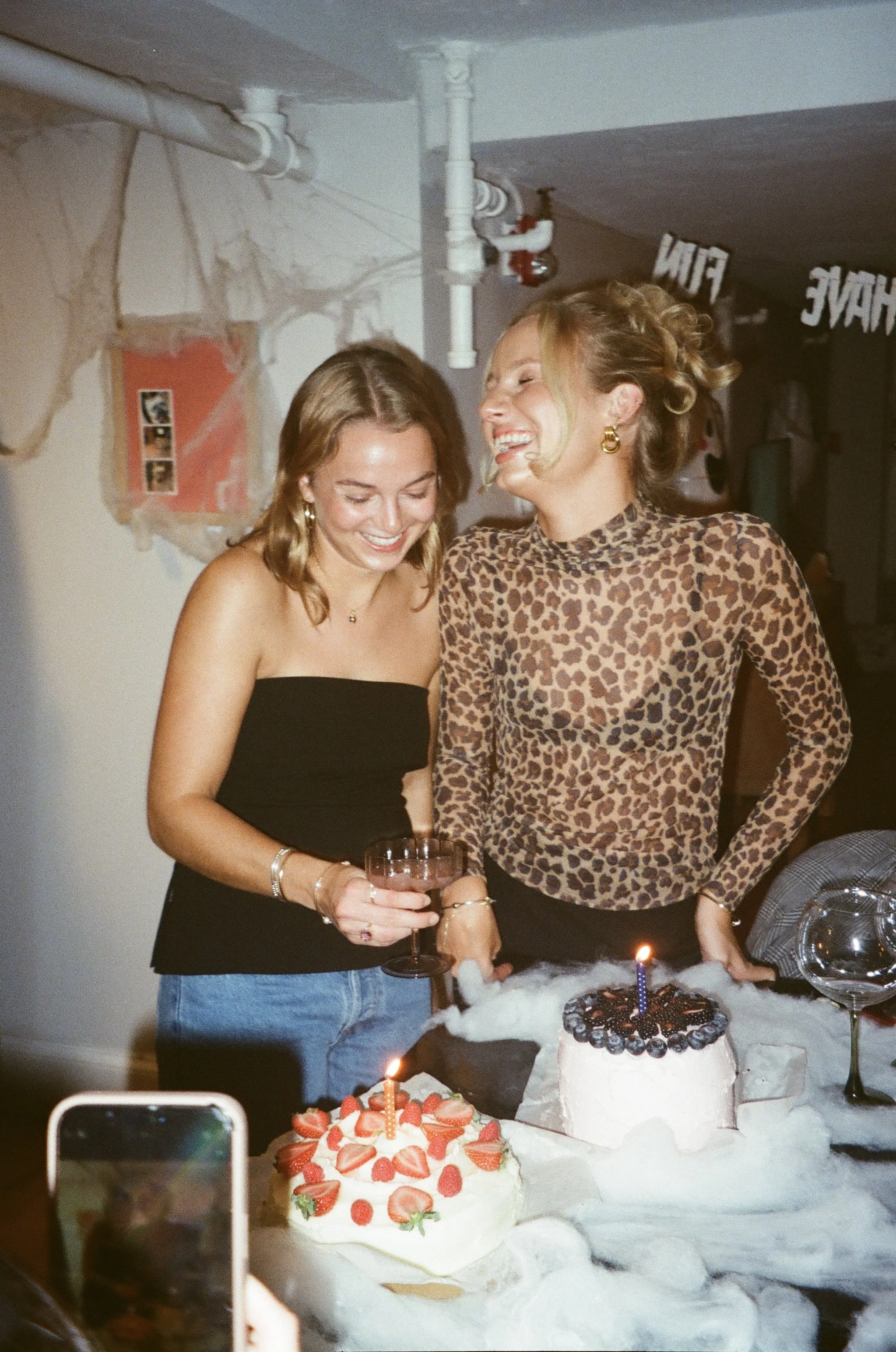 68050500_1072294_cddb66d3ace1d3fc8ee8d04039ab6434_full 2.jpg