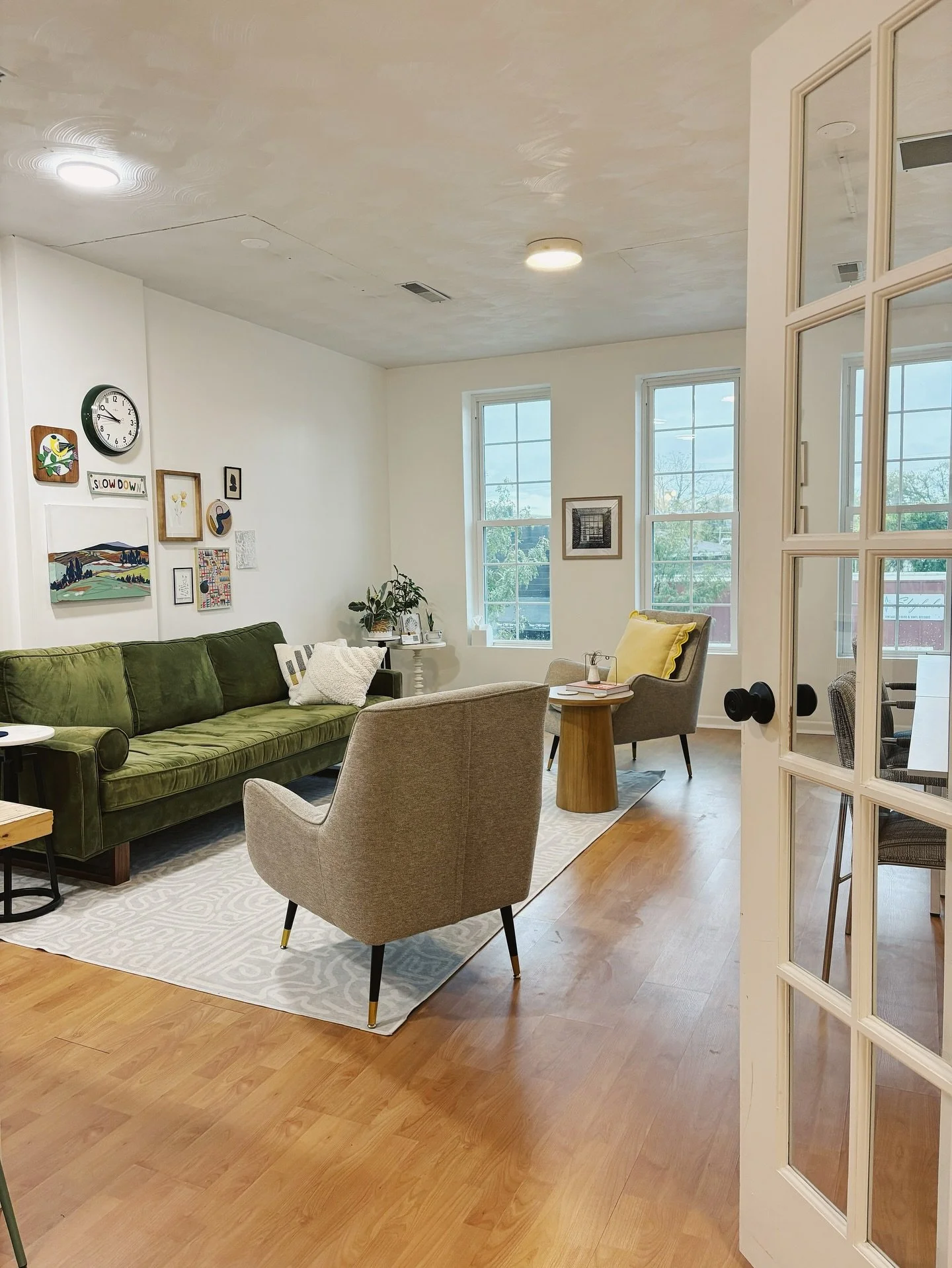 Oooooh my, turning the lights on in our new space, with the rainy sky and autumn crisp this morning was just a dream.  The cozy vibe season is sneaking in and we believe that MIX&rsquo;s energy is the perfect match for it. 

Come for your day pass an