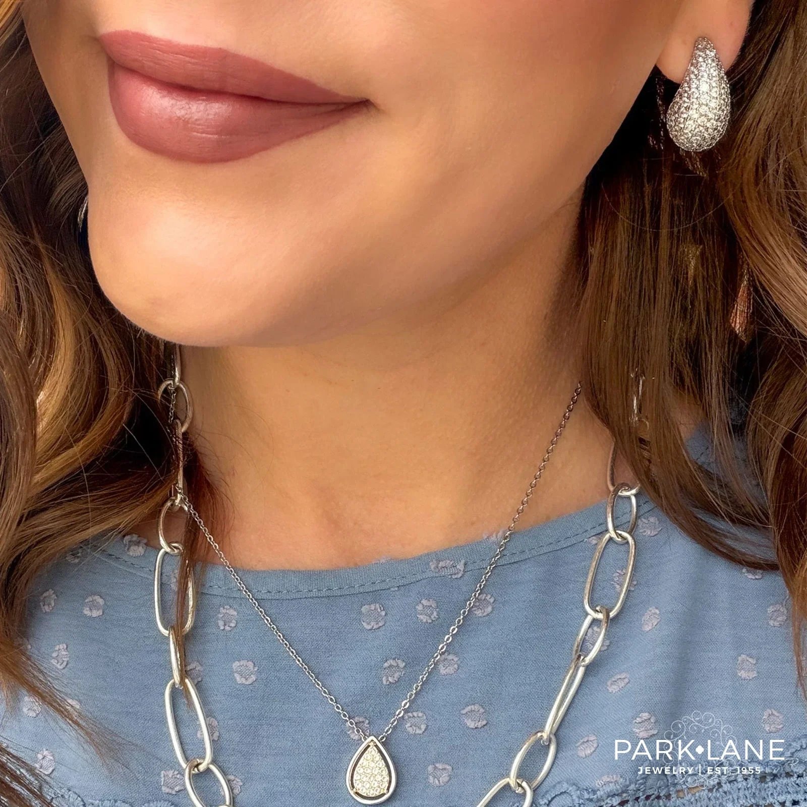 800x800model - 2026-04-10T075448.300.webp