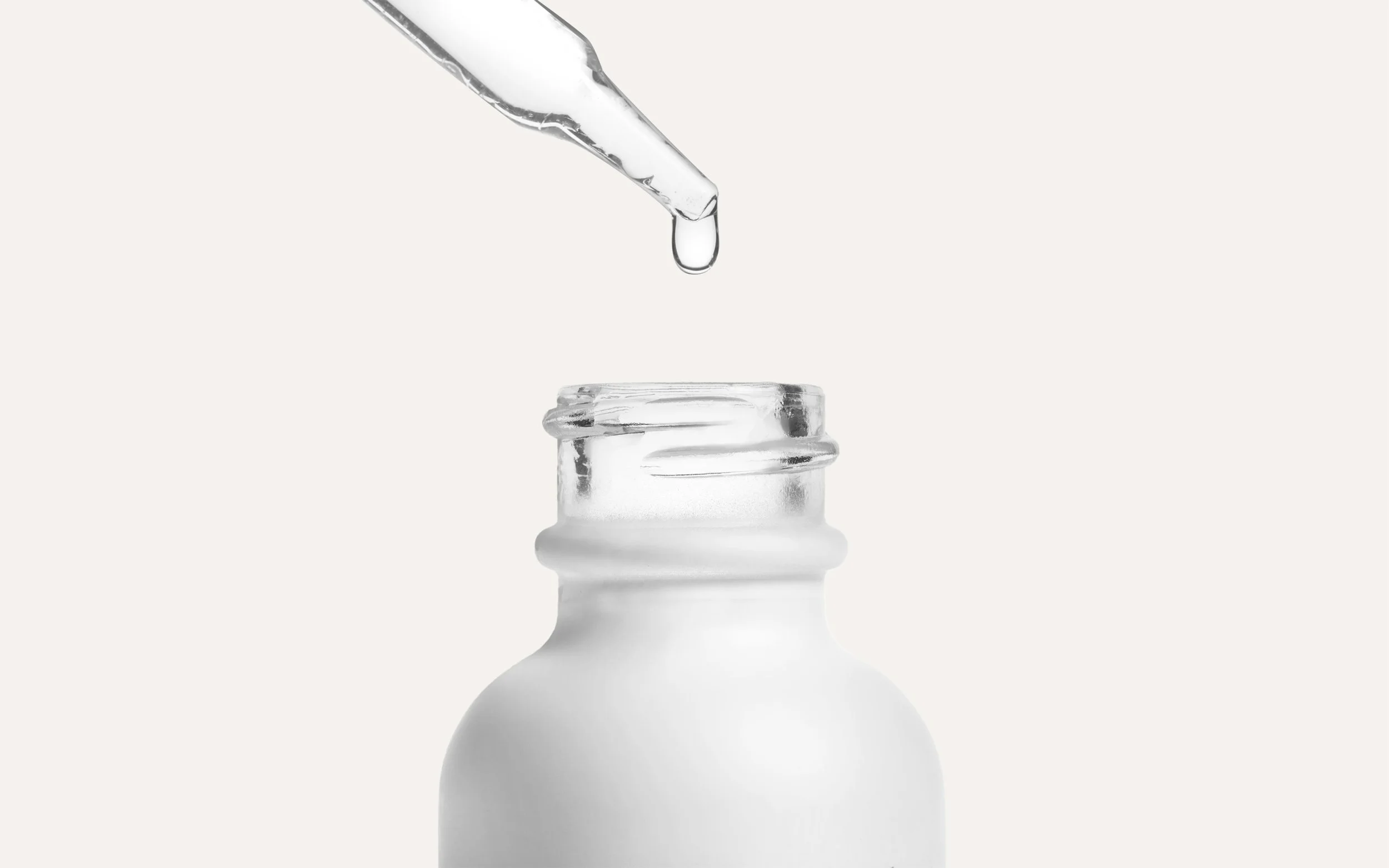 beauty-society-scalp-elixir-drip.png_aa9dmt (1).jpg