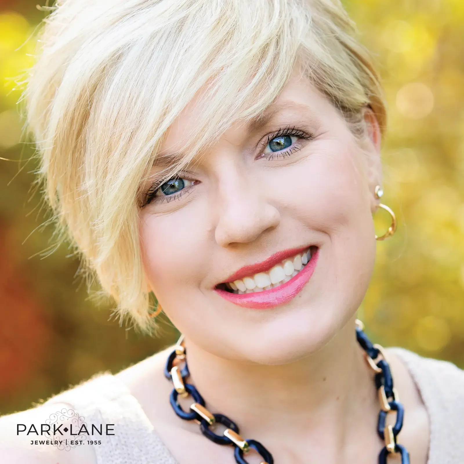 800x800model (4).webp