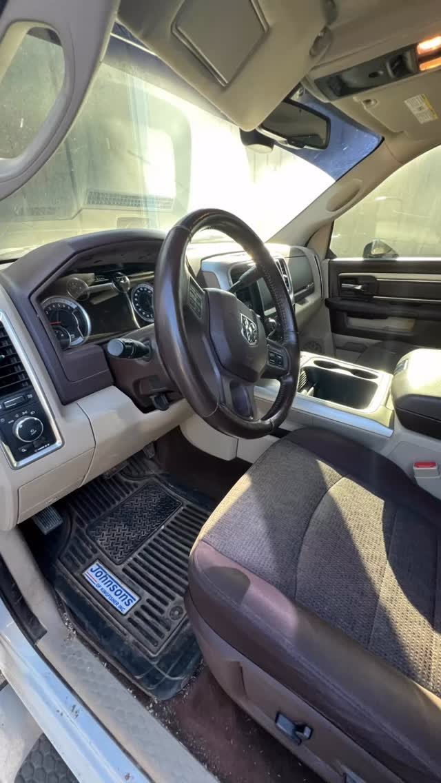 This Dodge Ram 2500 is cleaned and ready for sale!
#cleantoat #autodetailing #detailing #beforeandafter #ramtrucks #interiordetailing #transformation