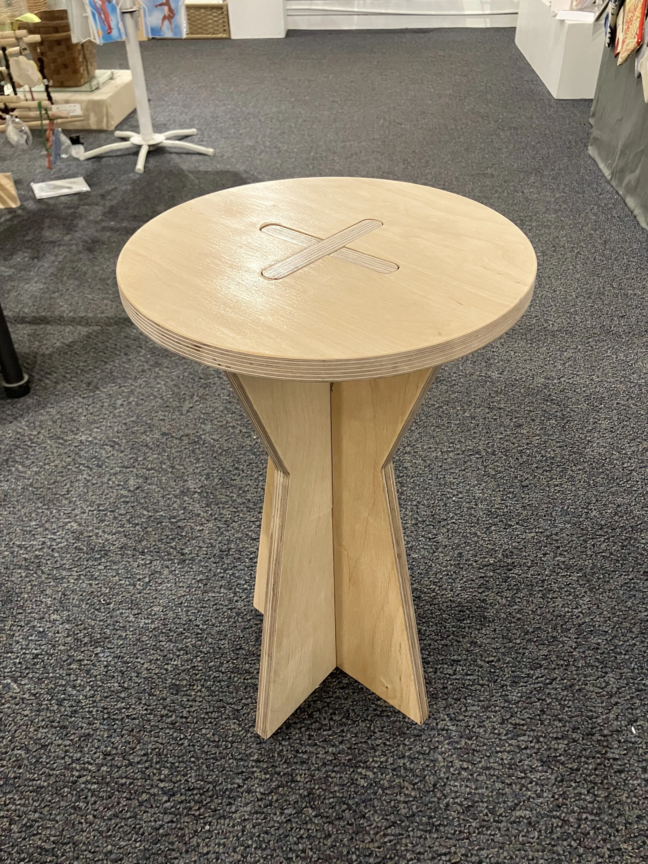 Stool/side table/plant stand made from Baltic birch plywood.