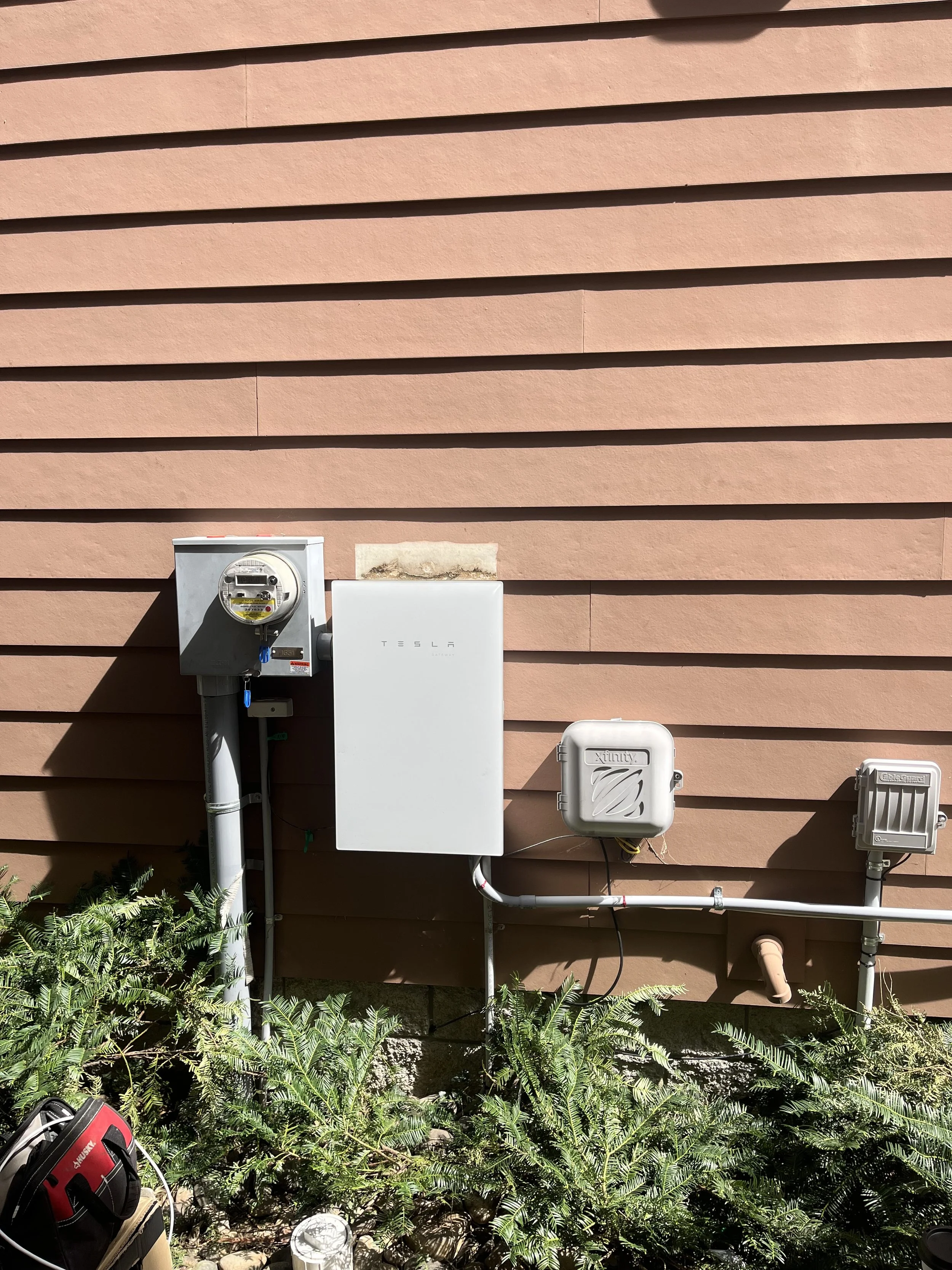 Tesla Cybertruck Powershare, 
Green Hills, TN