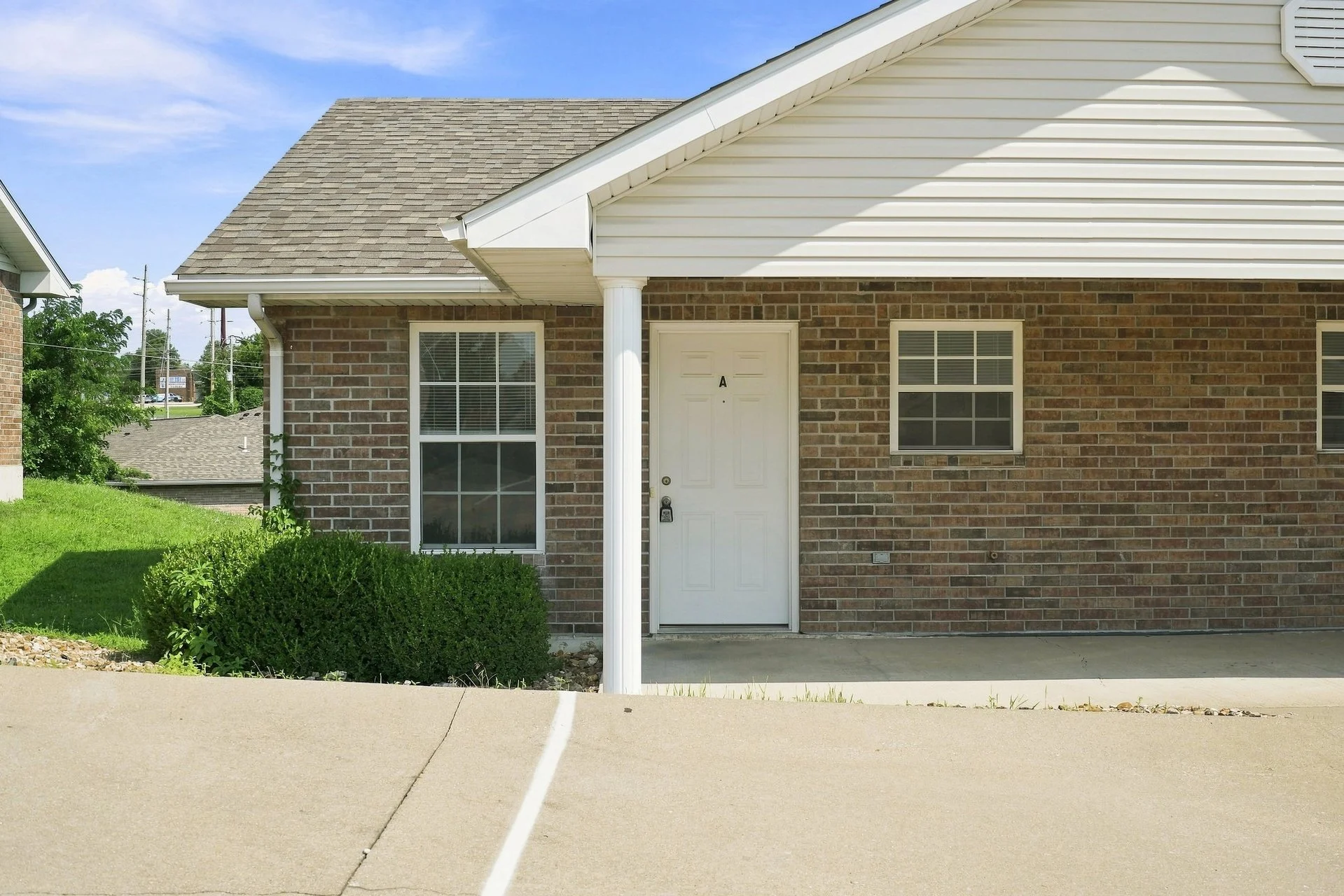 003 - Front Entrance.jpg