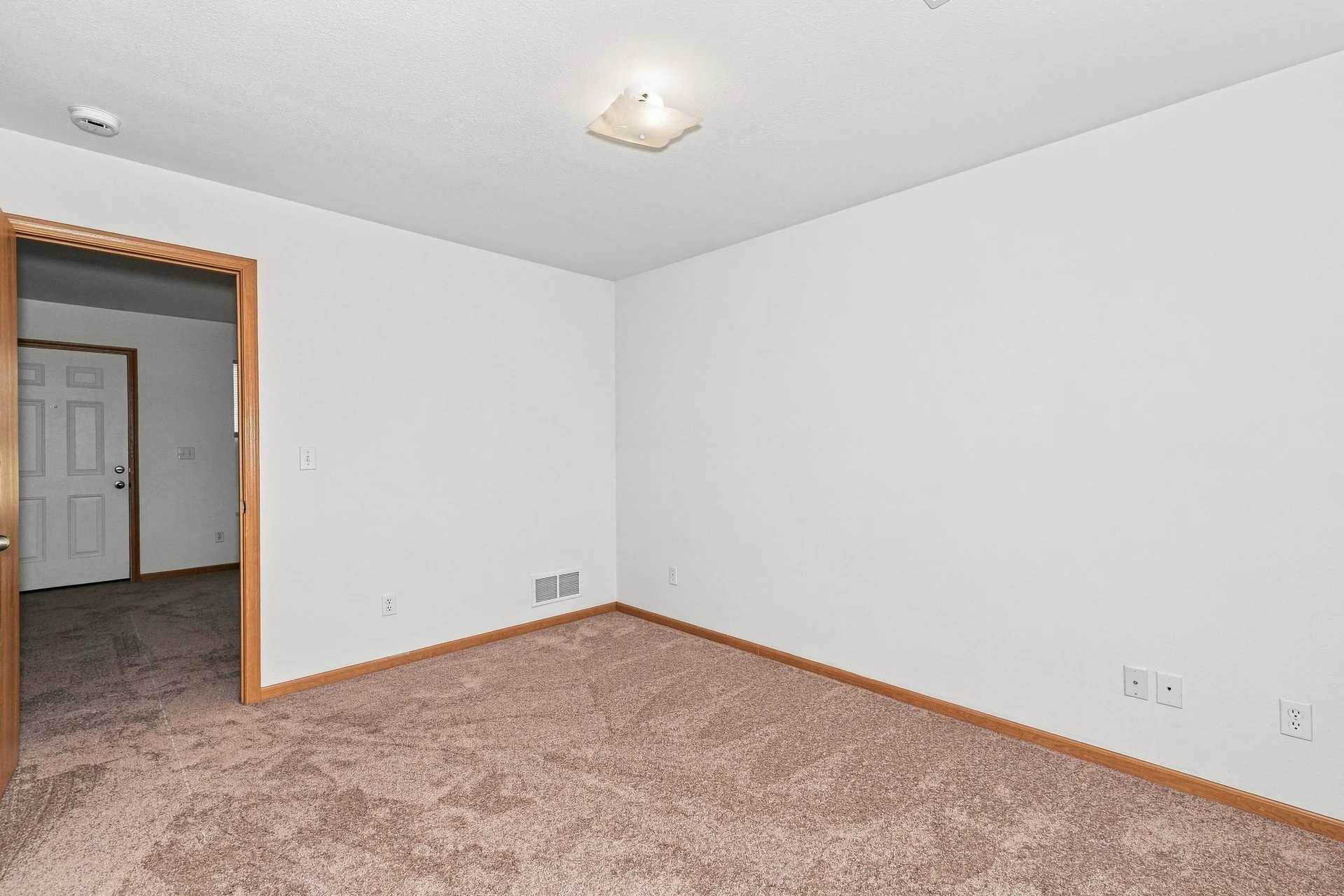015 - Primary Bedroom.jpg